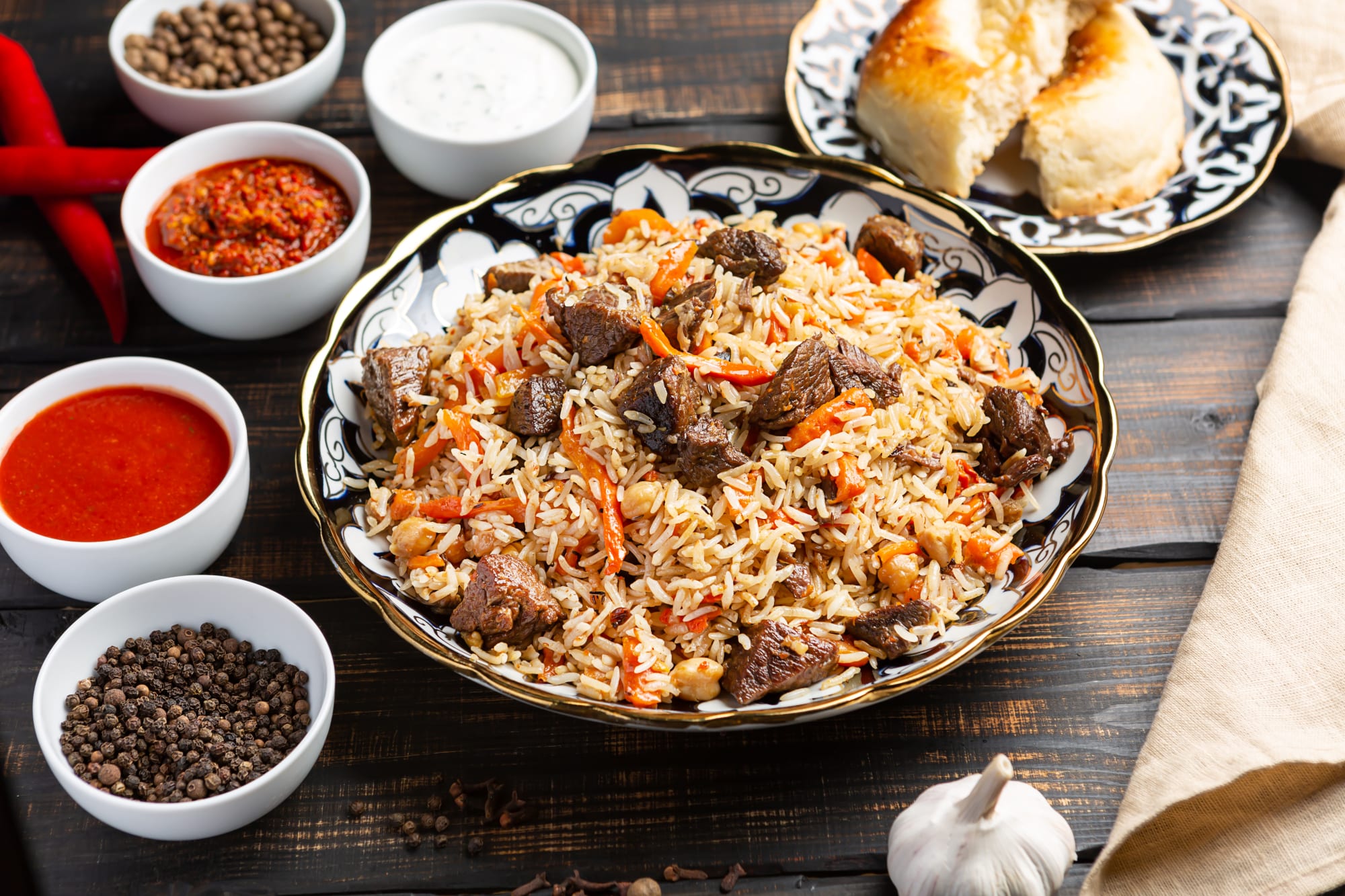 Klassisches Usbekistan ab Taschkent: Usbekistan traditionelles Reisgericht Plov