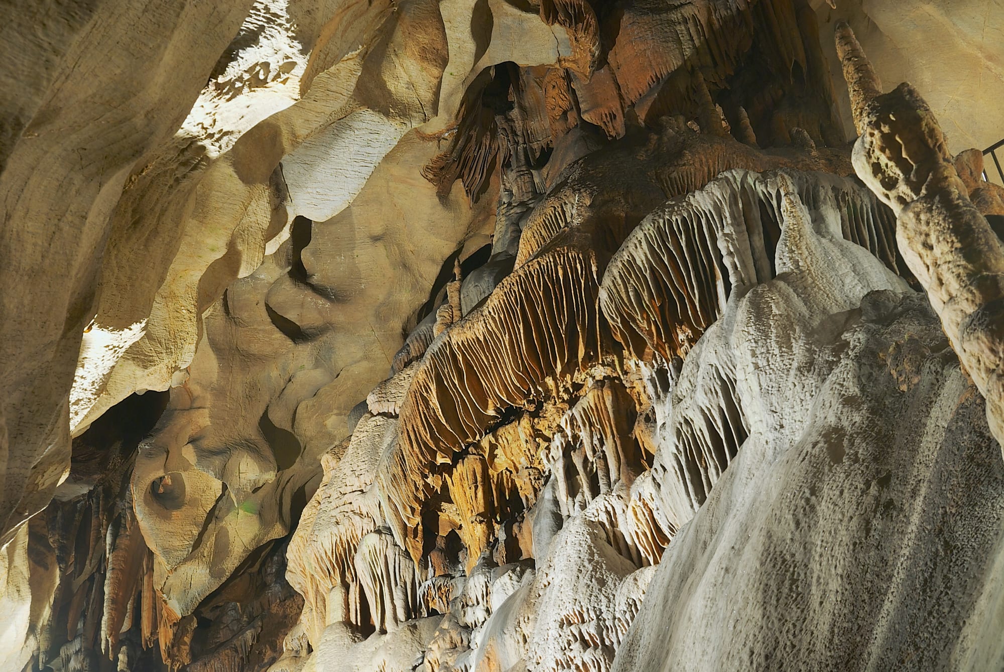 Große Südkorea Mietwagenreise ab Seoul: Südkorea Danyang Gosu Höhle