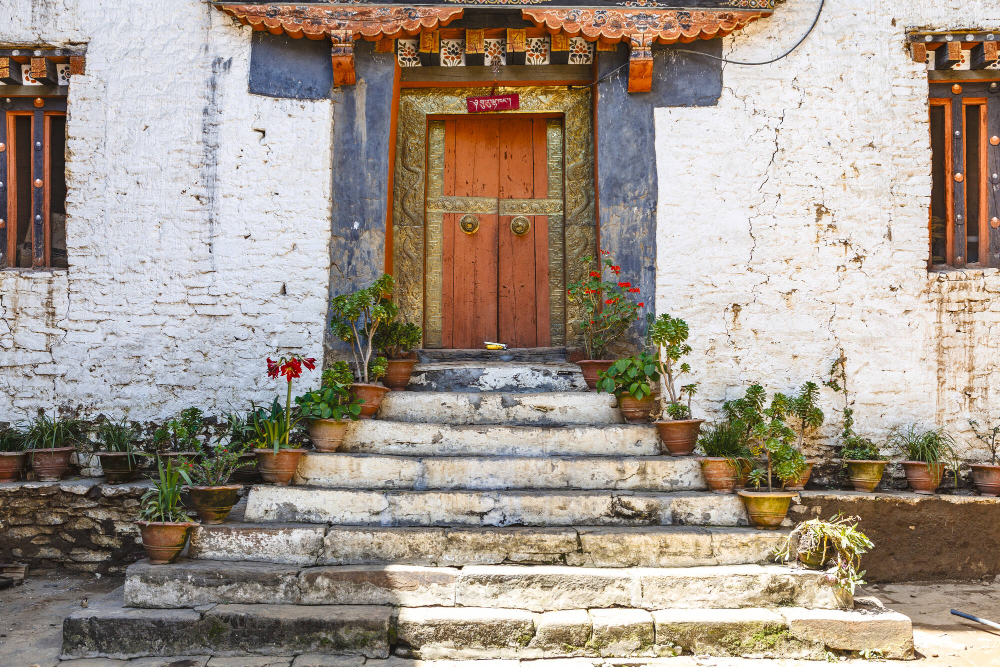 Authentisches Bhutan von Ost nach West ab Paro: Bhutan Lhuntse Dzong Monastery