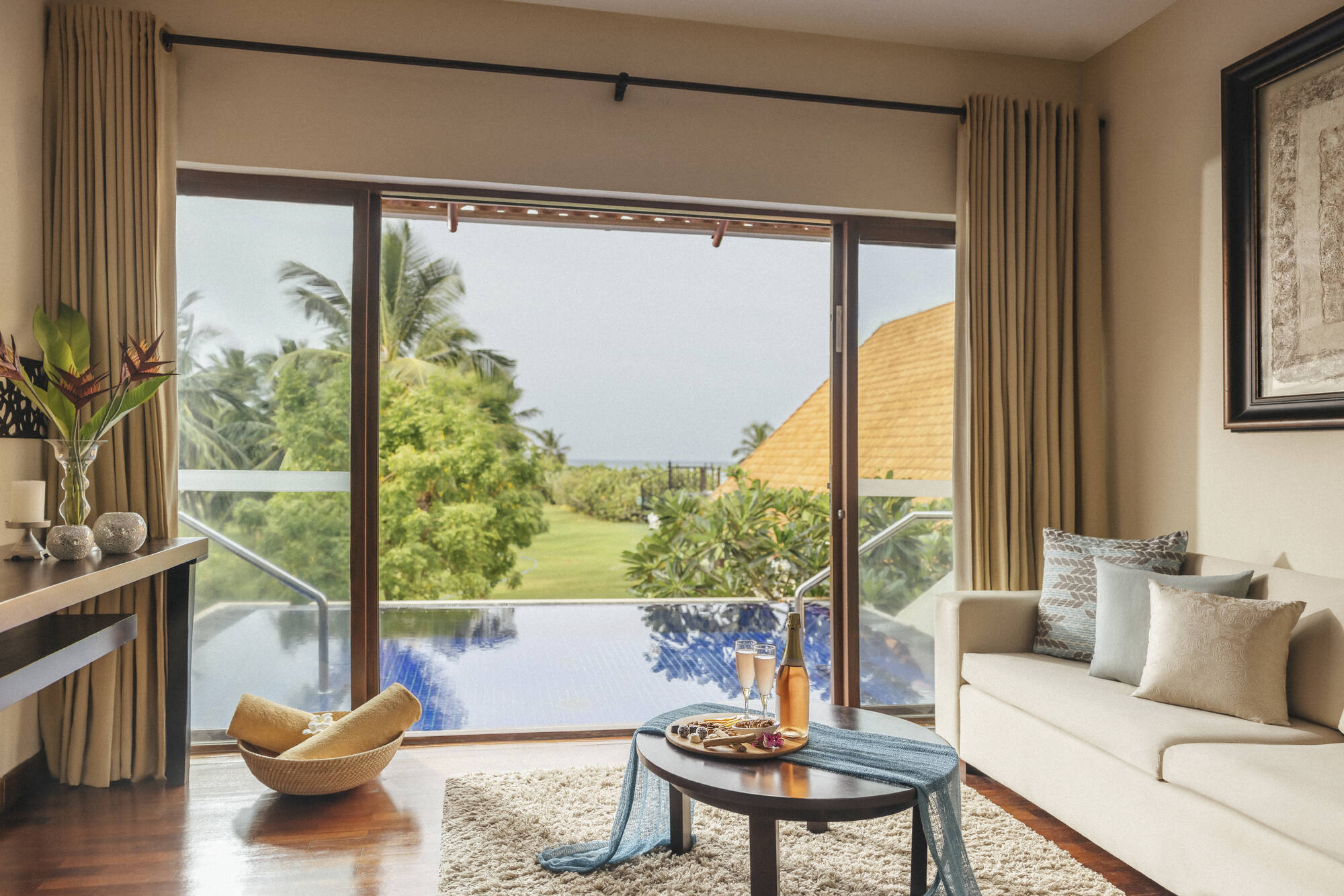 Uga Bay in Ostküste: Sri Lanka Uga Bay Bay Suite Pool