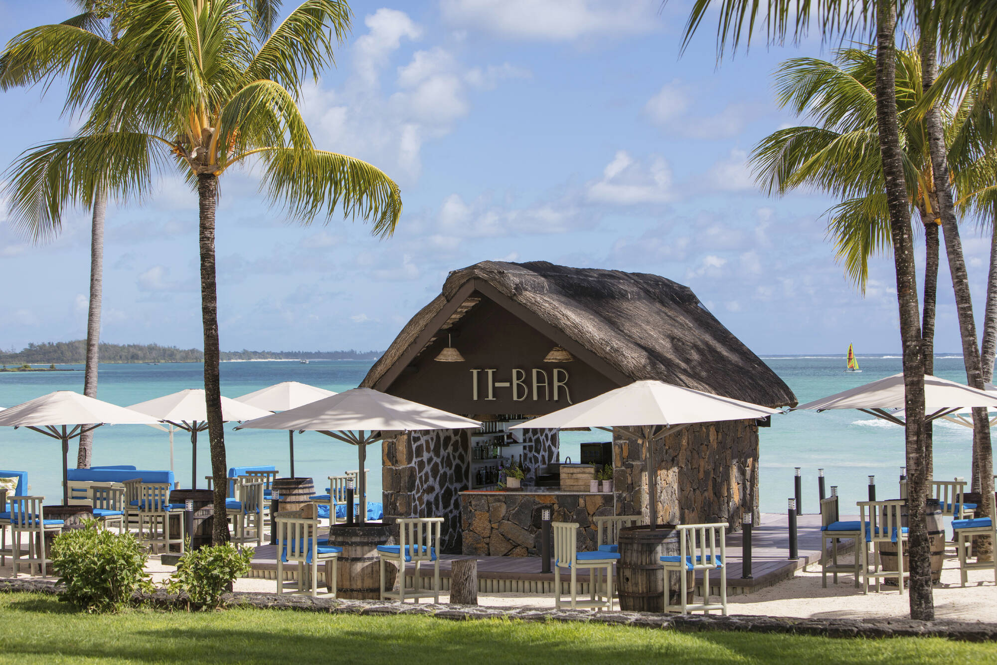 Ambre Mauritius in Osten:  Ambre Mauritius TI Bar