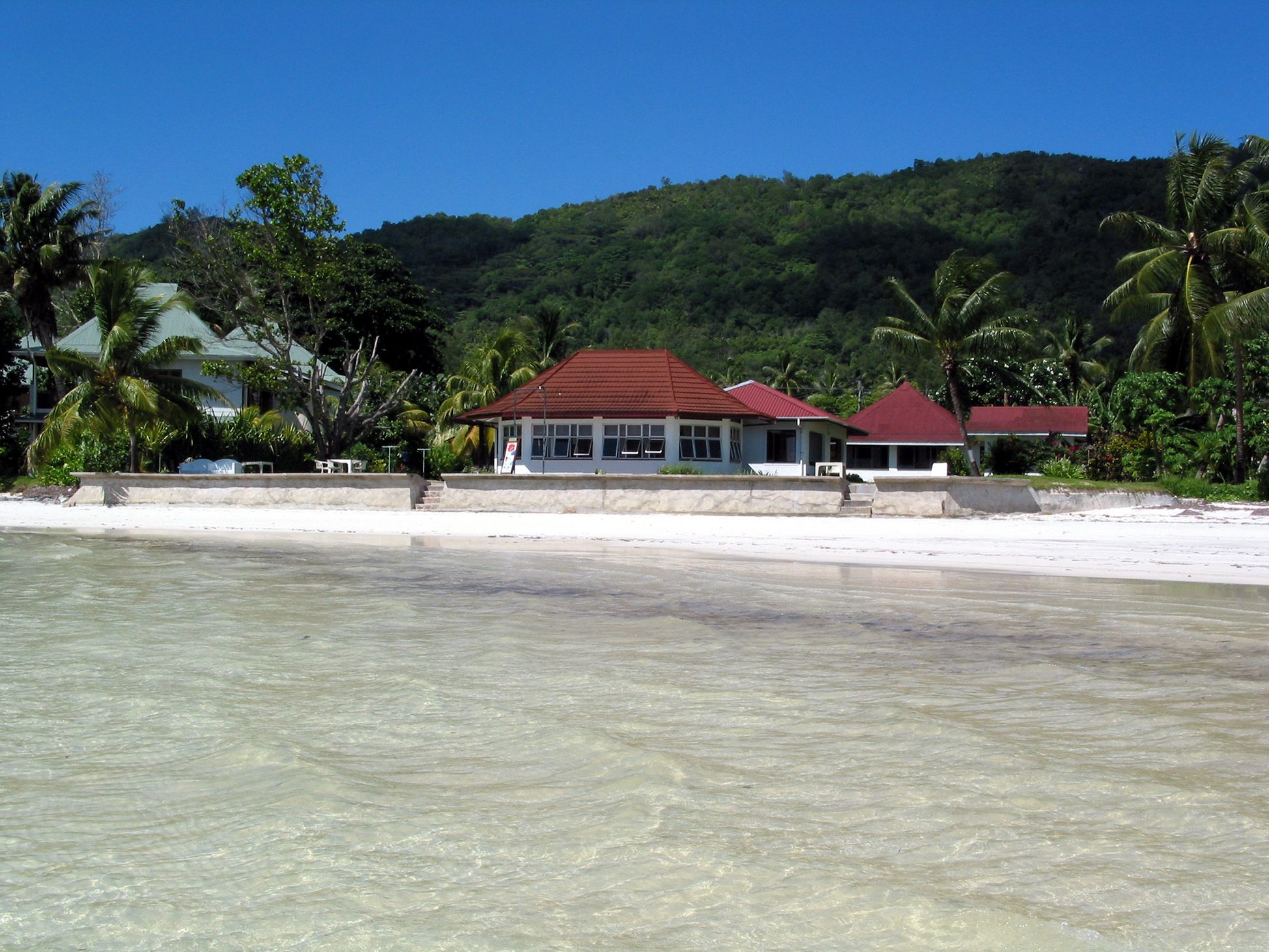 Beach Villa in Praslin:  Praslin Beach Villa