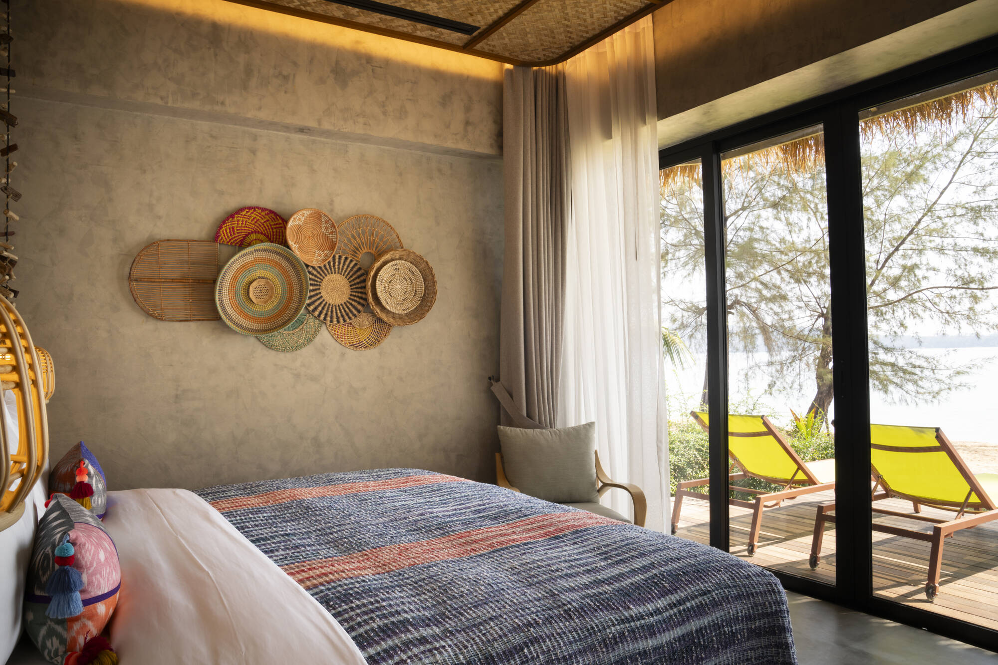 JATI Koh Russey in Sihanoukville & Inseln: JATI Koh Russey Beachfront Pool-Villa