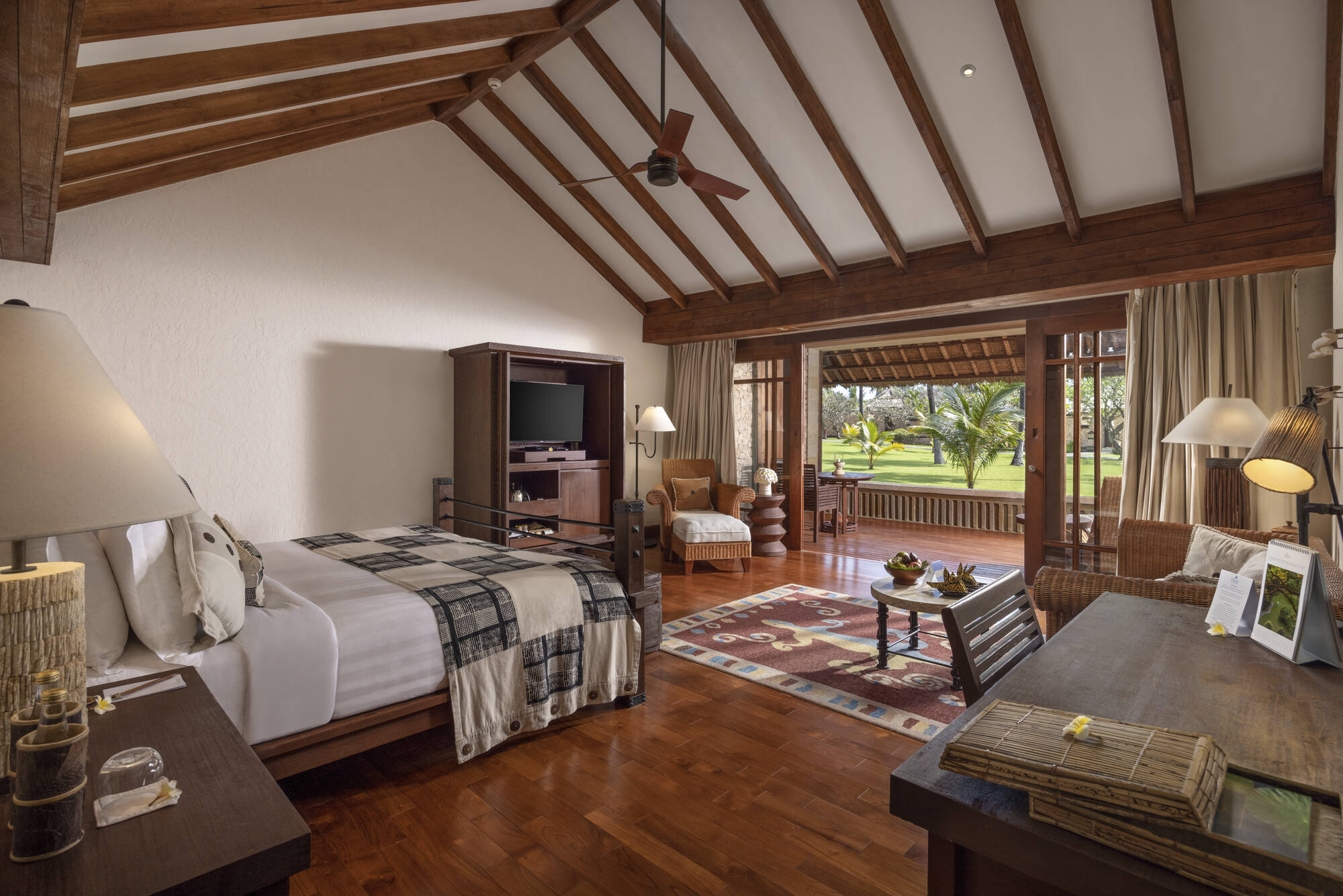 The Oberoi Beach Resort Lombok: Oberoi Lombok Luxury Pavilion Garden View-Zimmer