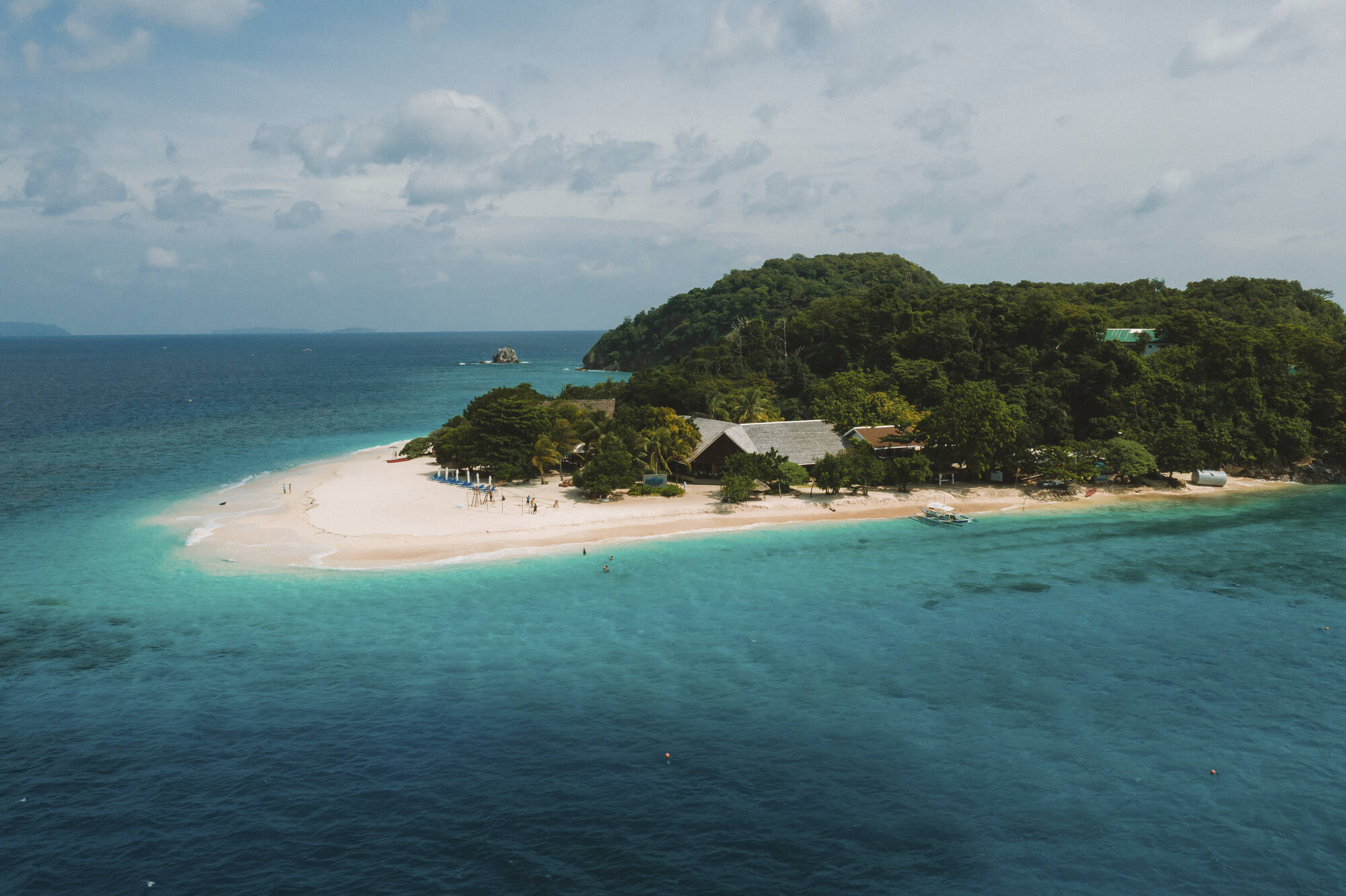 Discovery Coron in Palawan:  Discovery Coron Strand