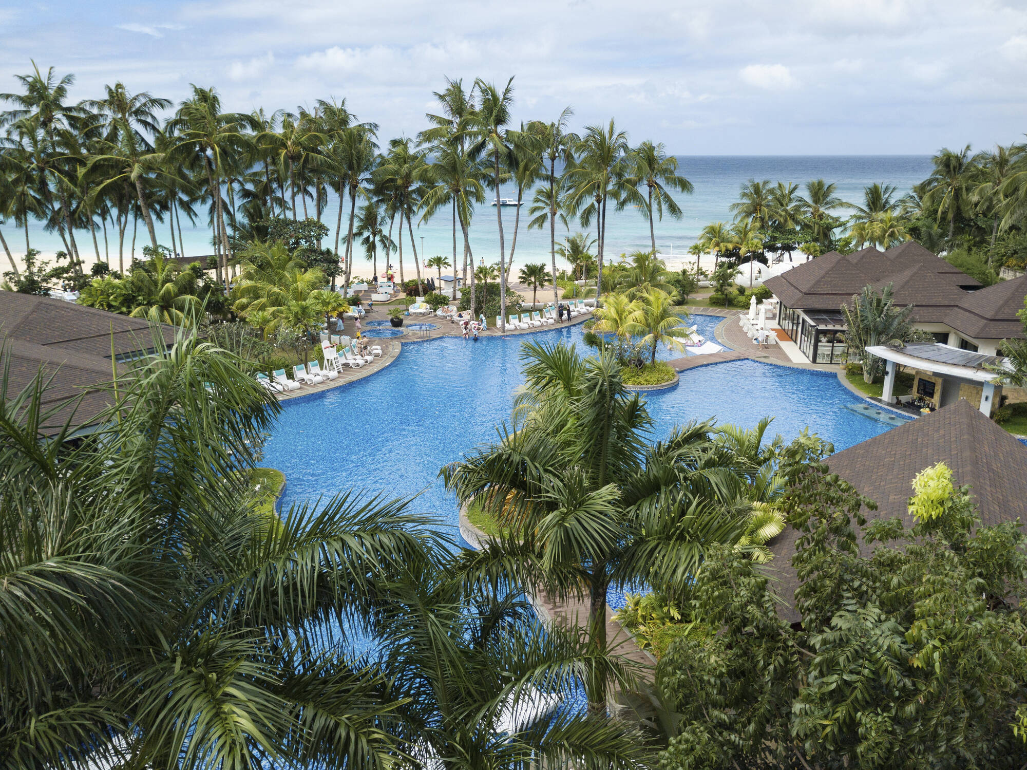 Mövenpick Resort & Spa Boracay: Mövenpick Boracay Pool