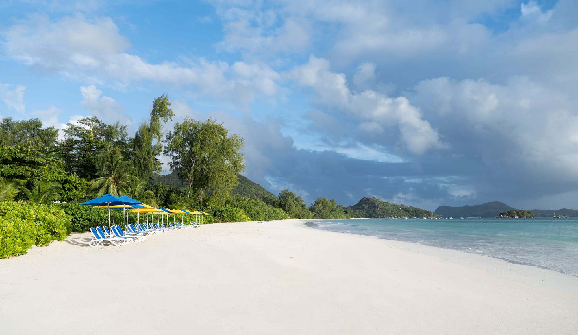 Acajou Beach Resort in Praslin: Acajou Beach Resort