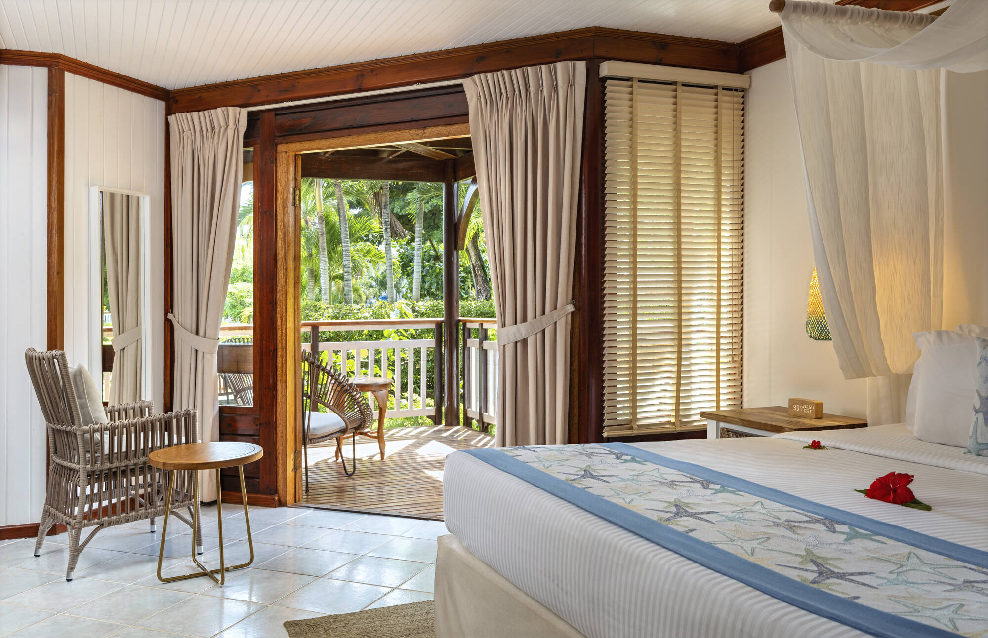 Acajou Beach Resort in Praslin: Acajou Beach Resort