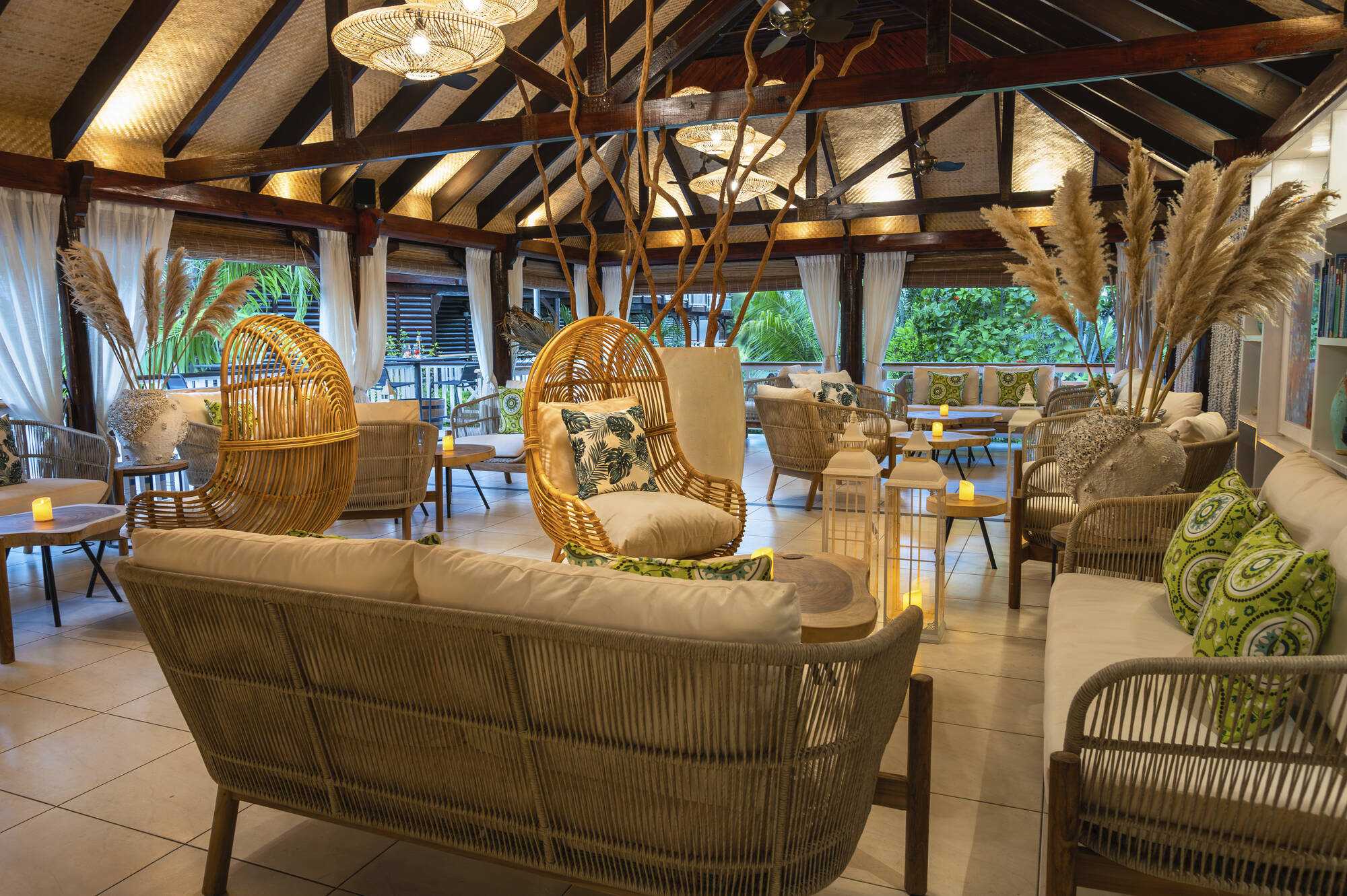 Acajou Beach Resort in Praslin: Acajou Beach Resort