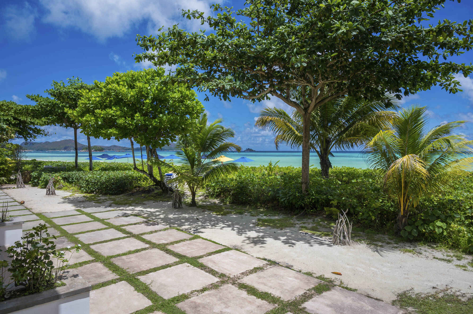 Acajou Beach Resort in Praslin: Acajou Beach Resort