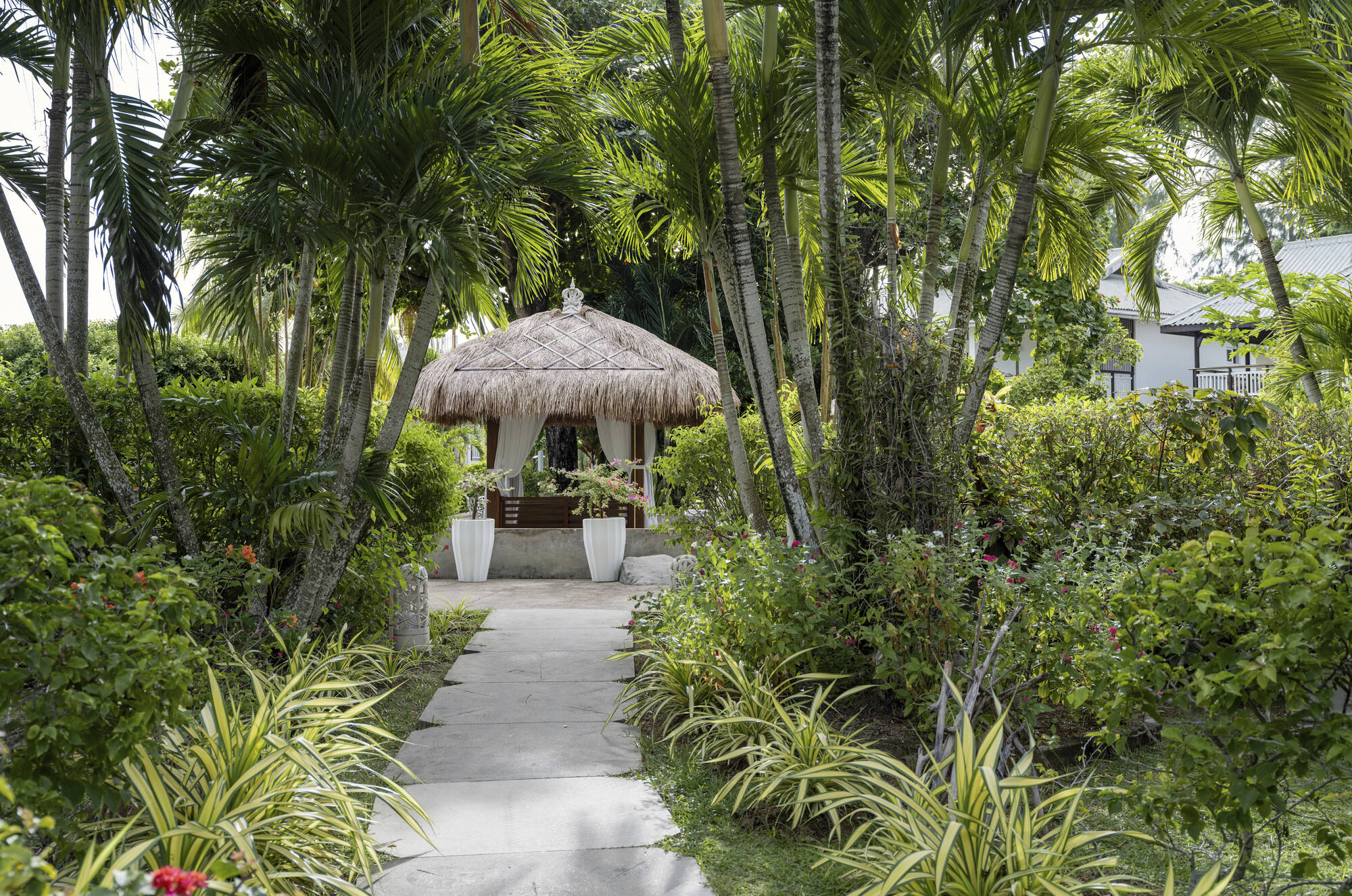 Acajou Beach Resort in Praslin: Acajou Beach Resort