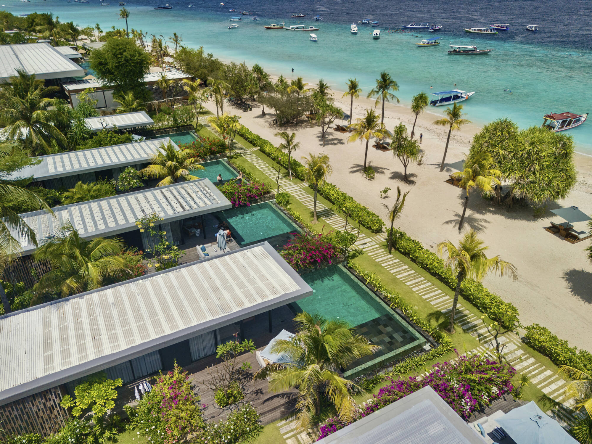 BASK Gili Meno: Beachfront Pool Villa