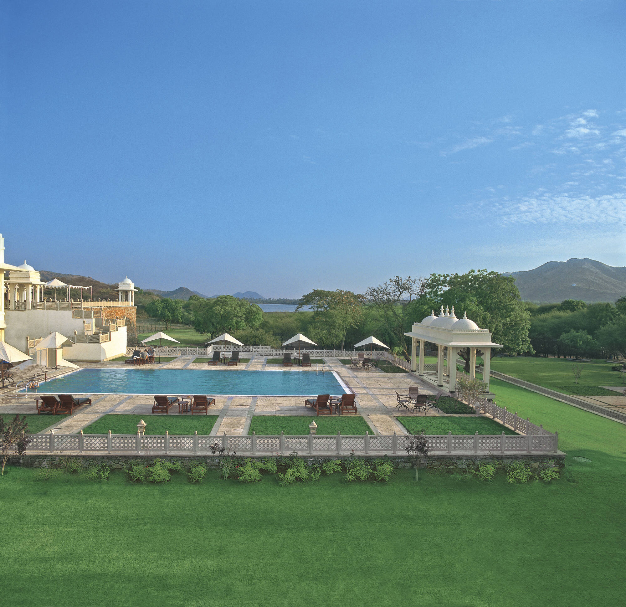 The Trident Udaipur in Udaipur & Umgebung:  The Trident Udaipur Pool
