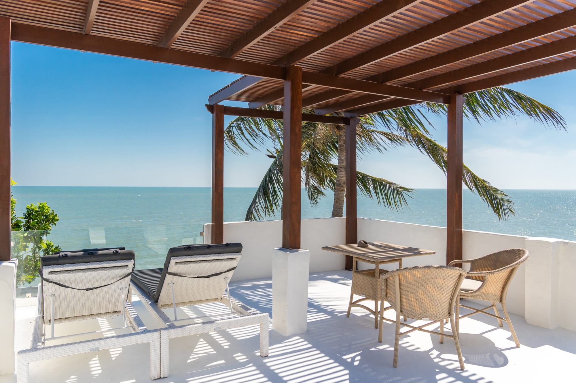 Aleenta Hua Hin Pranburi: Beach Front Rooftop Suite
