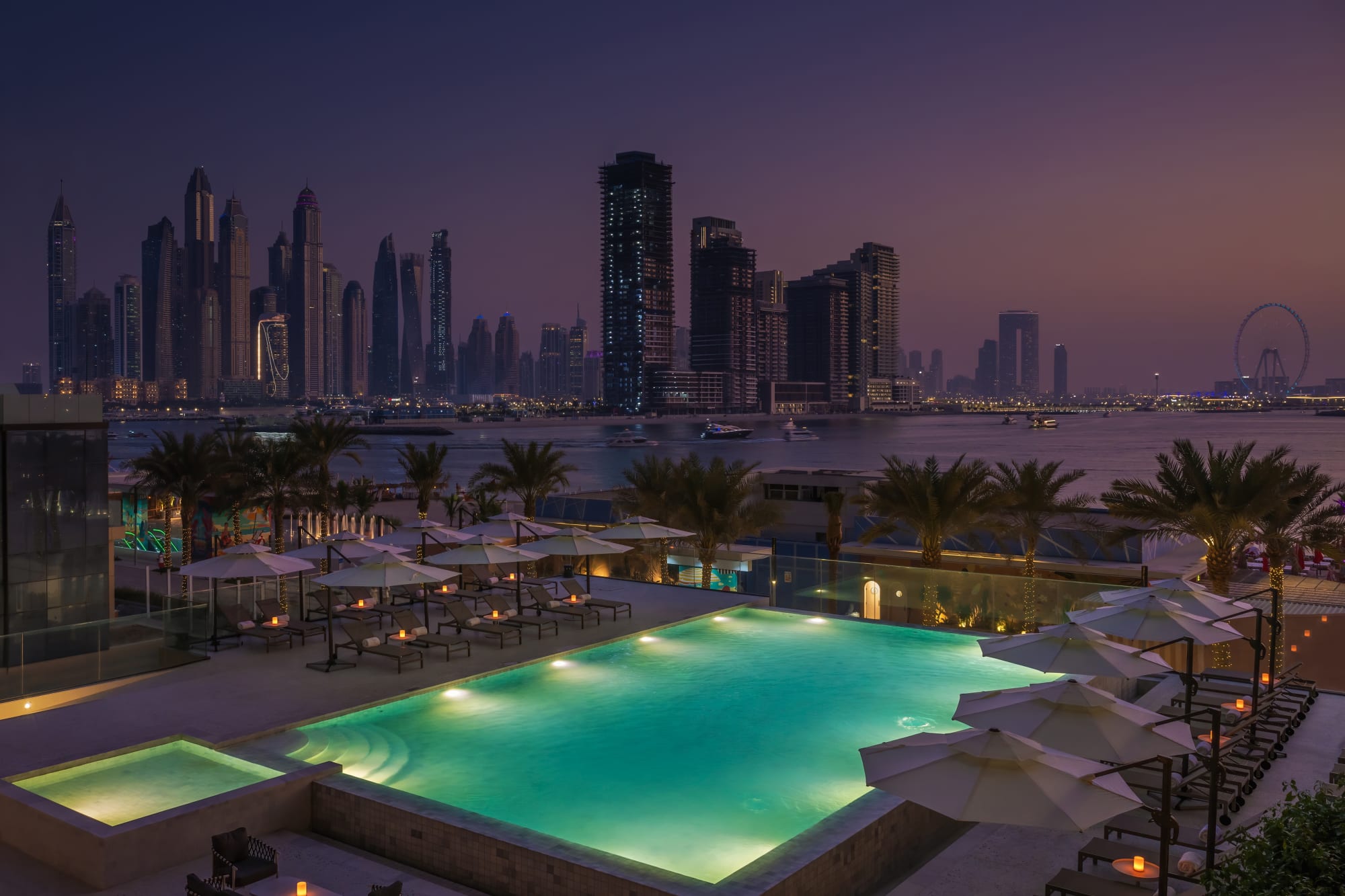 Radisson Beach Resort Palm Jumeirah in Dubai:  Pool