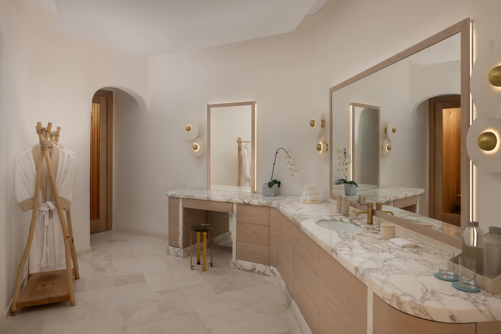 Anantara Retreat Santorini Abu Dhabi: Royal Suite Badezimmer