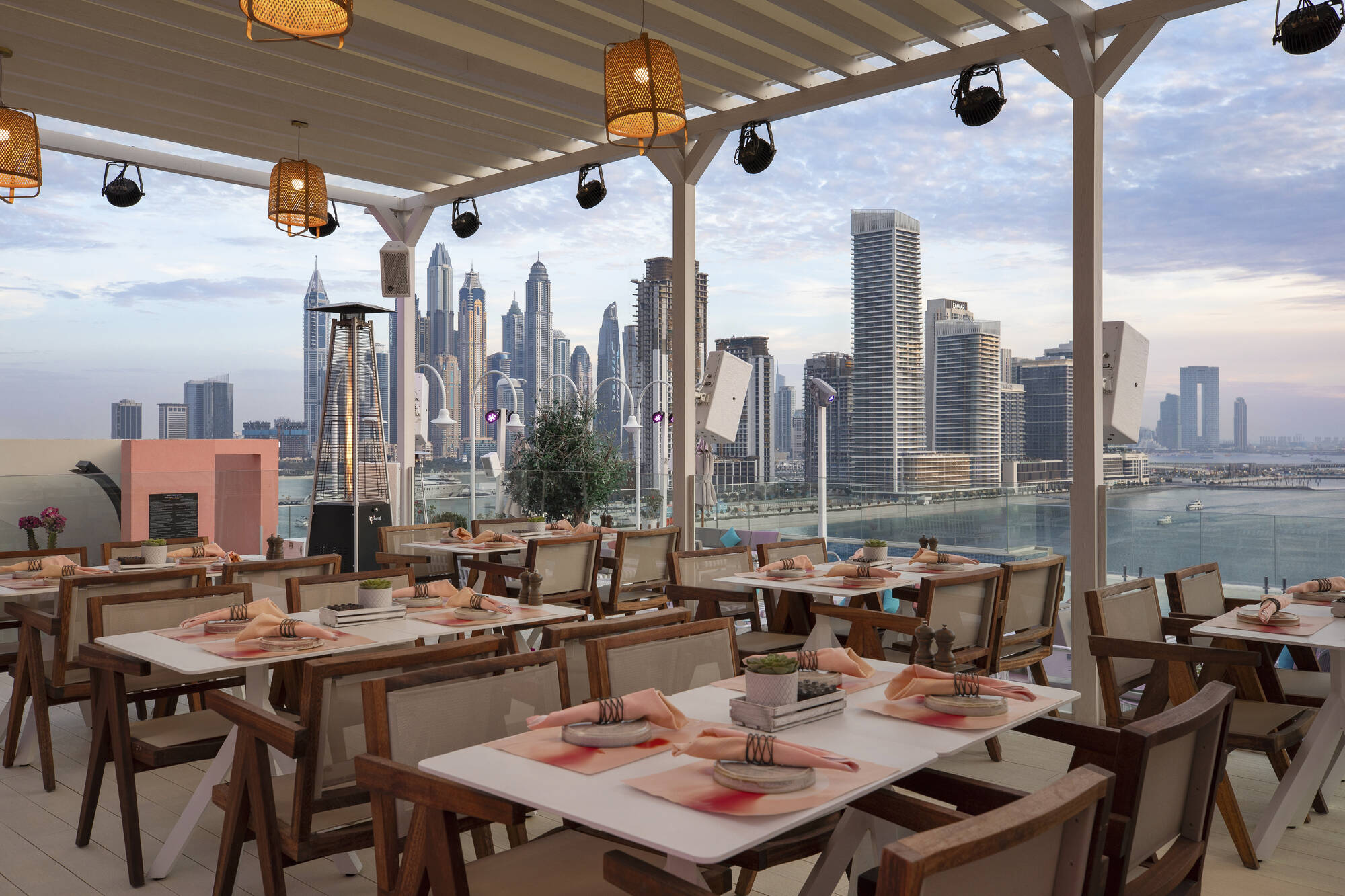 voco Dubai The Palm: Frenia Restaurant