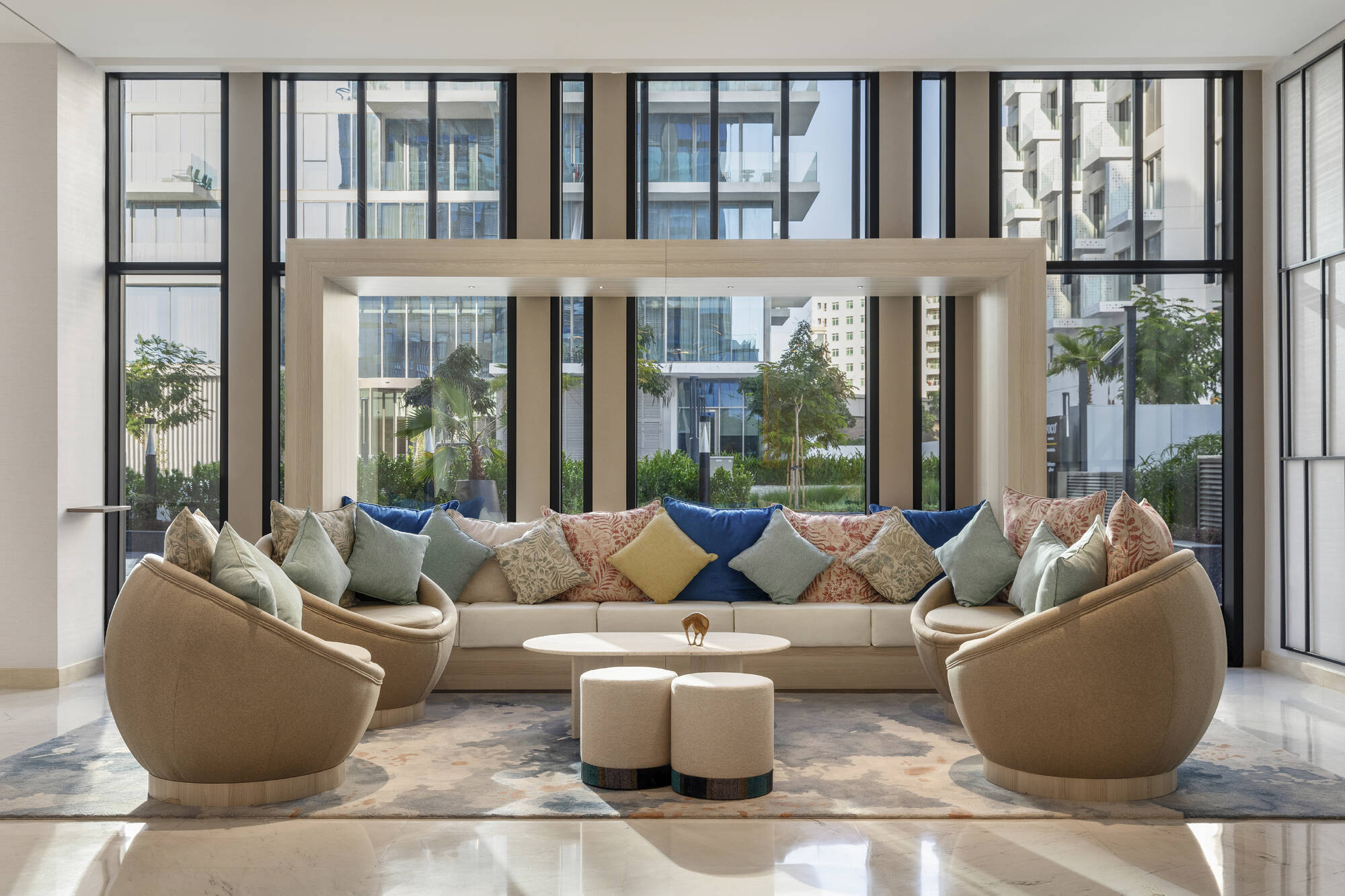 voco Dubai The Palm: Hotel Lobby