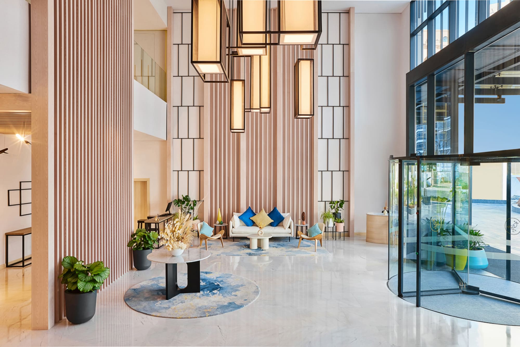 voco Dubai The Palm: Hotel Lobby