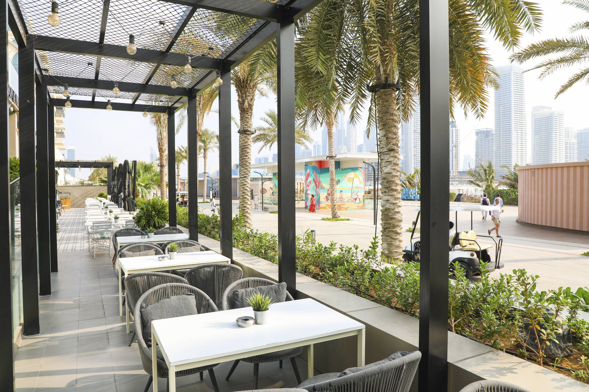 voco Dubai The Palm: Maison Mathis