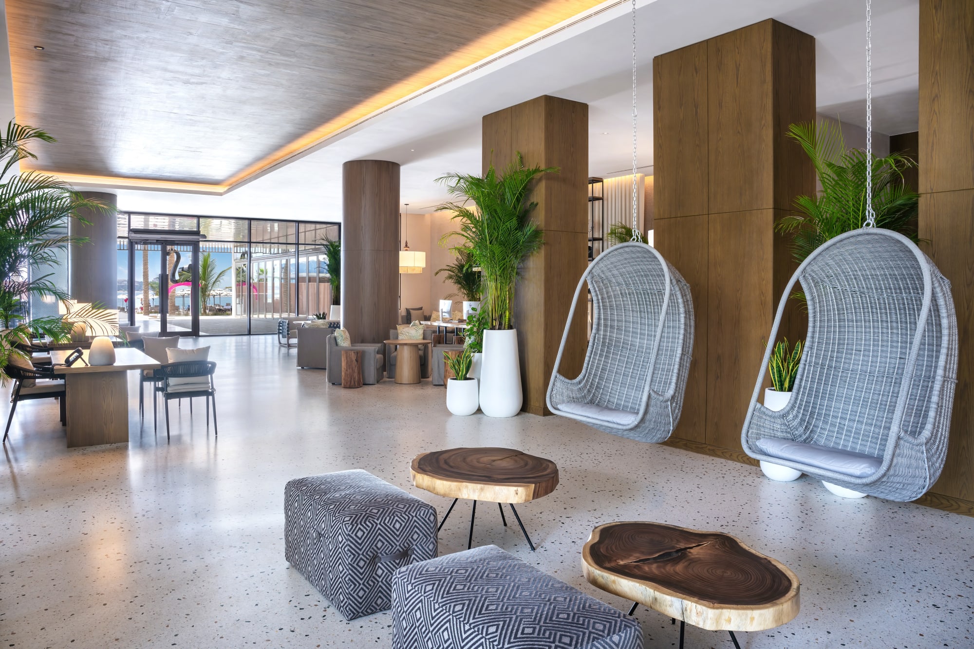 Radisson Beach Resort Palm Jumeirah in Dubai:  Lobby