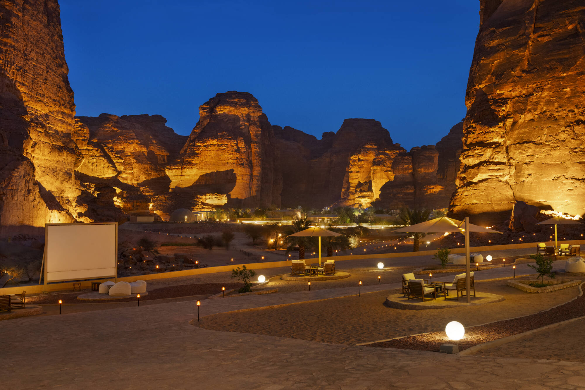 Shaden Resort AlUla: Rock Cafe