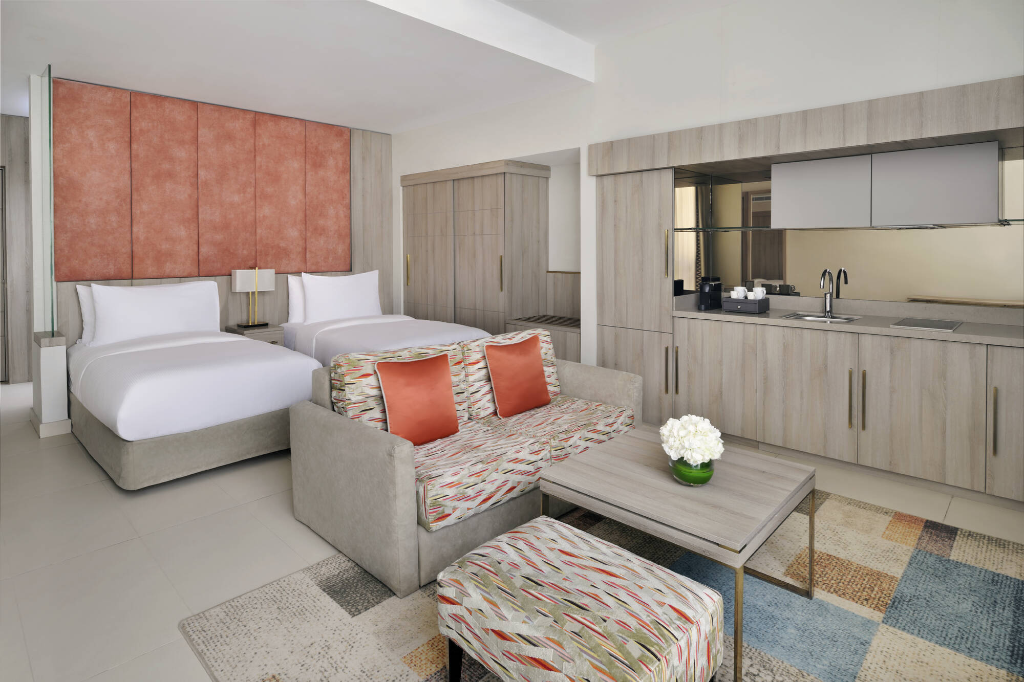 Mövenpick Hotel Tahlia Jeddah: Residence Studio