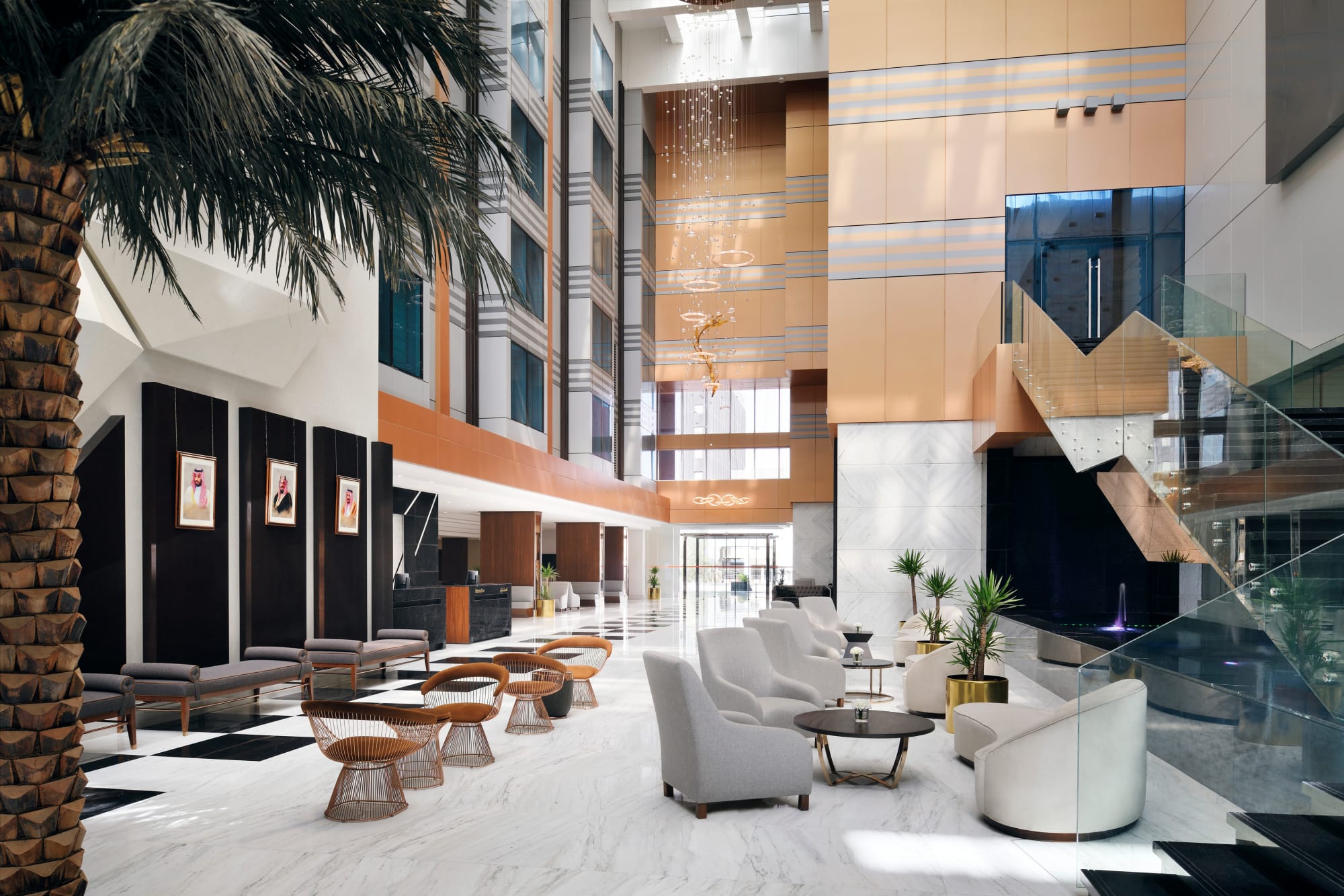 Radisson Blu Hotel & Convention Center, Riyadh Minhal in Riad: Hotel Lobby