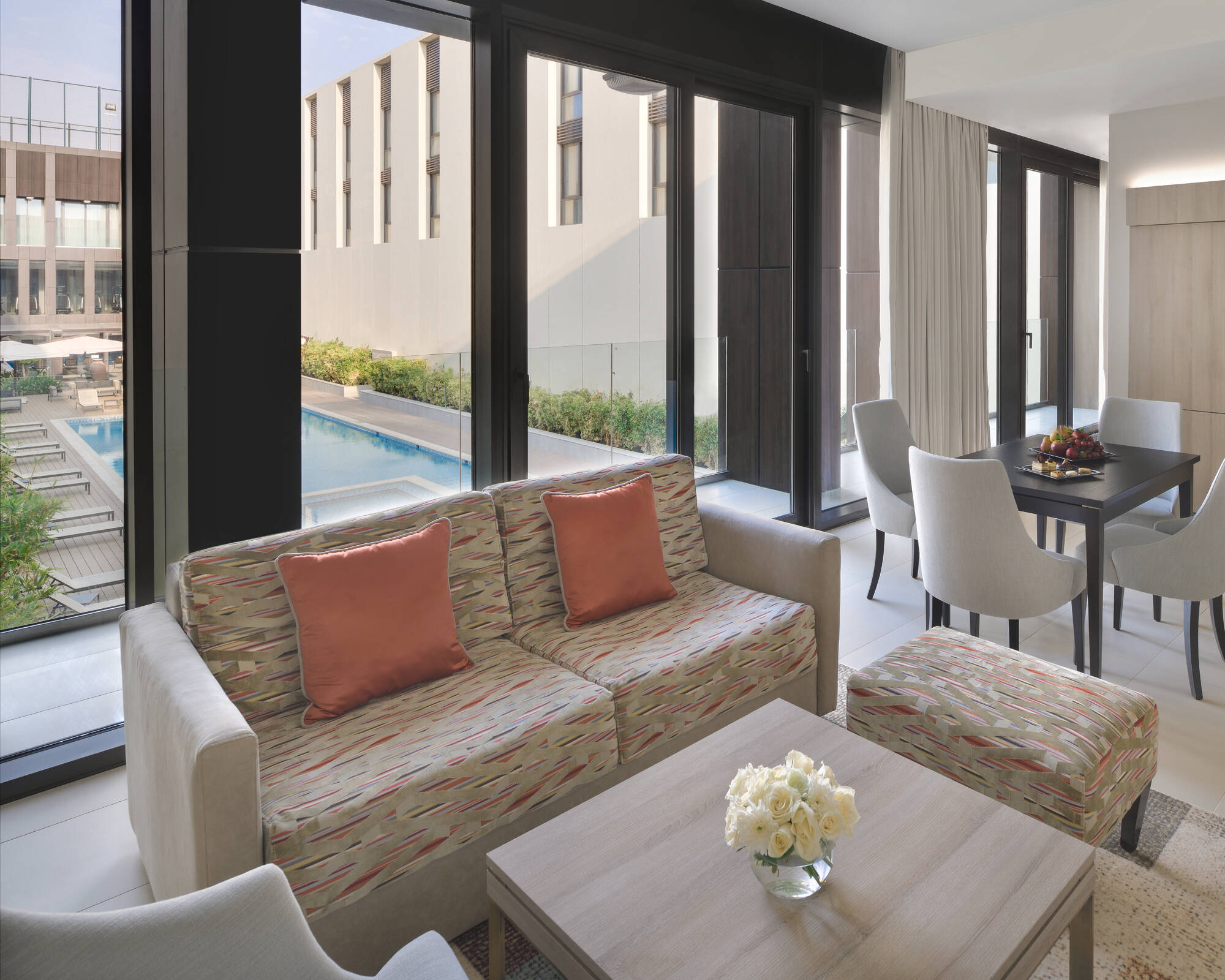 Mövenpick Hotel Tahlia Jeddah: Deluxe Suite