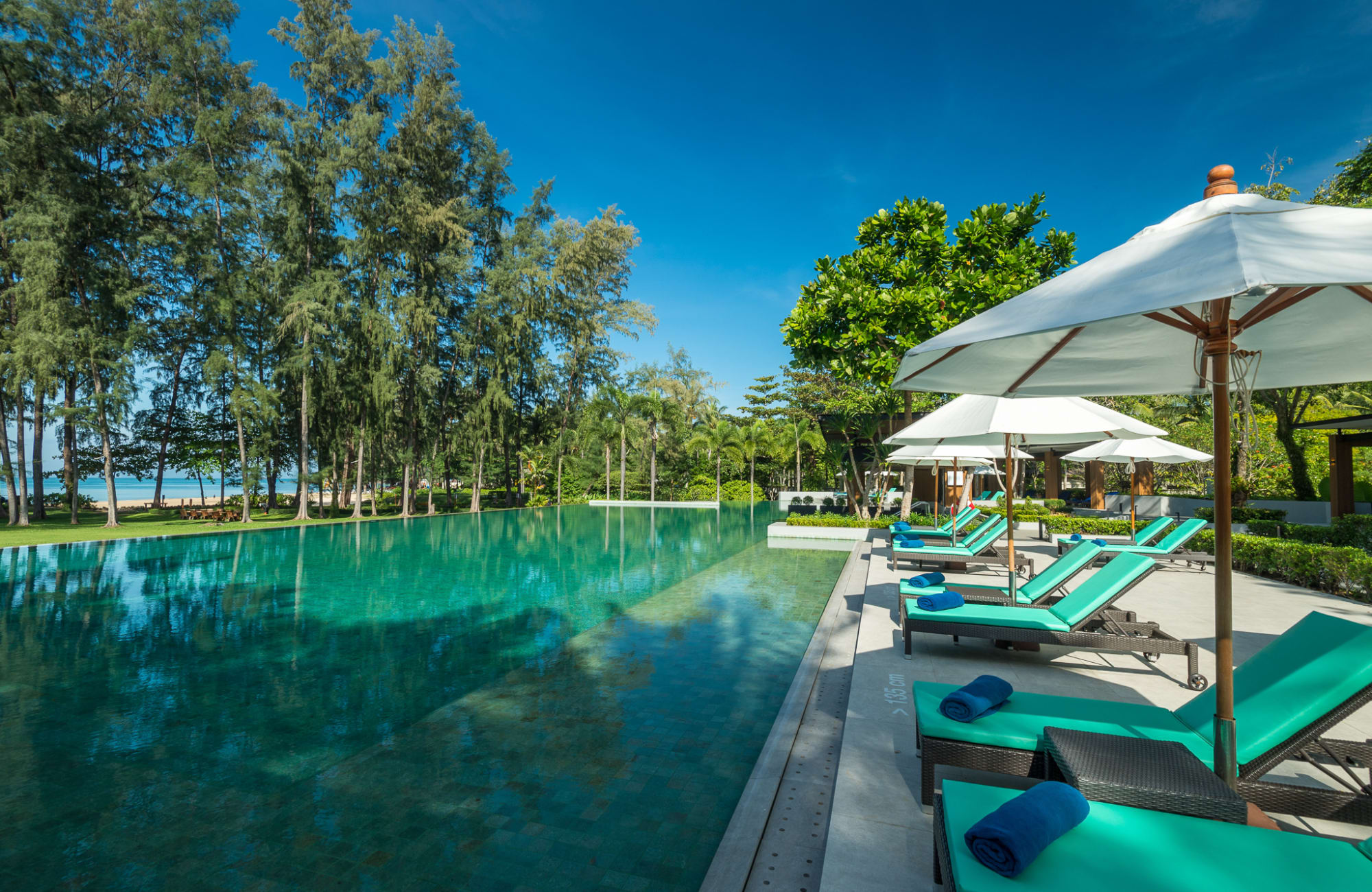 Dusit Thani Krabi Beach Resort:  Breeze Pool