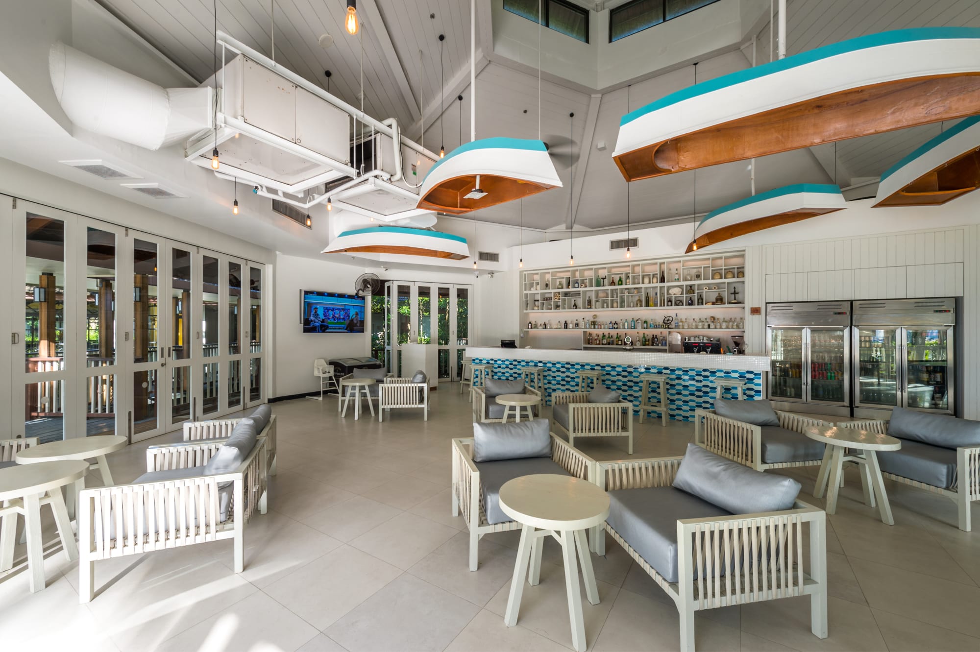 Dusit Thani Krabi Beach Resort:  Coco Vida Bar
