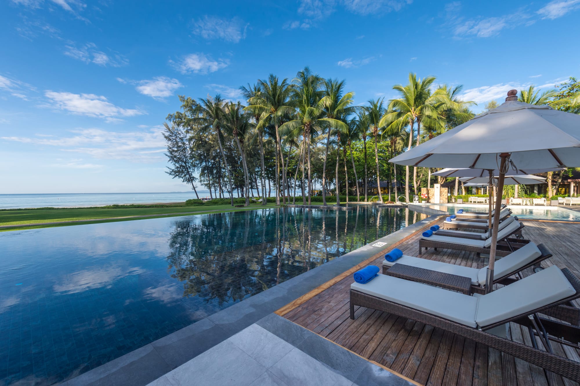 Dusit Thani Krabi Beach Resort:  Pool Coco Vida