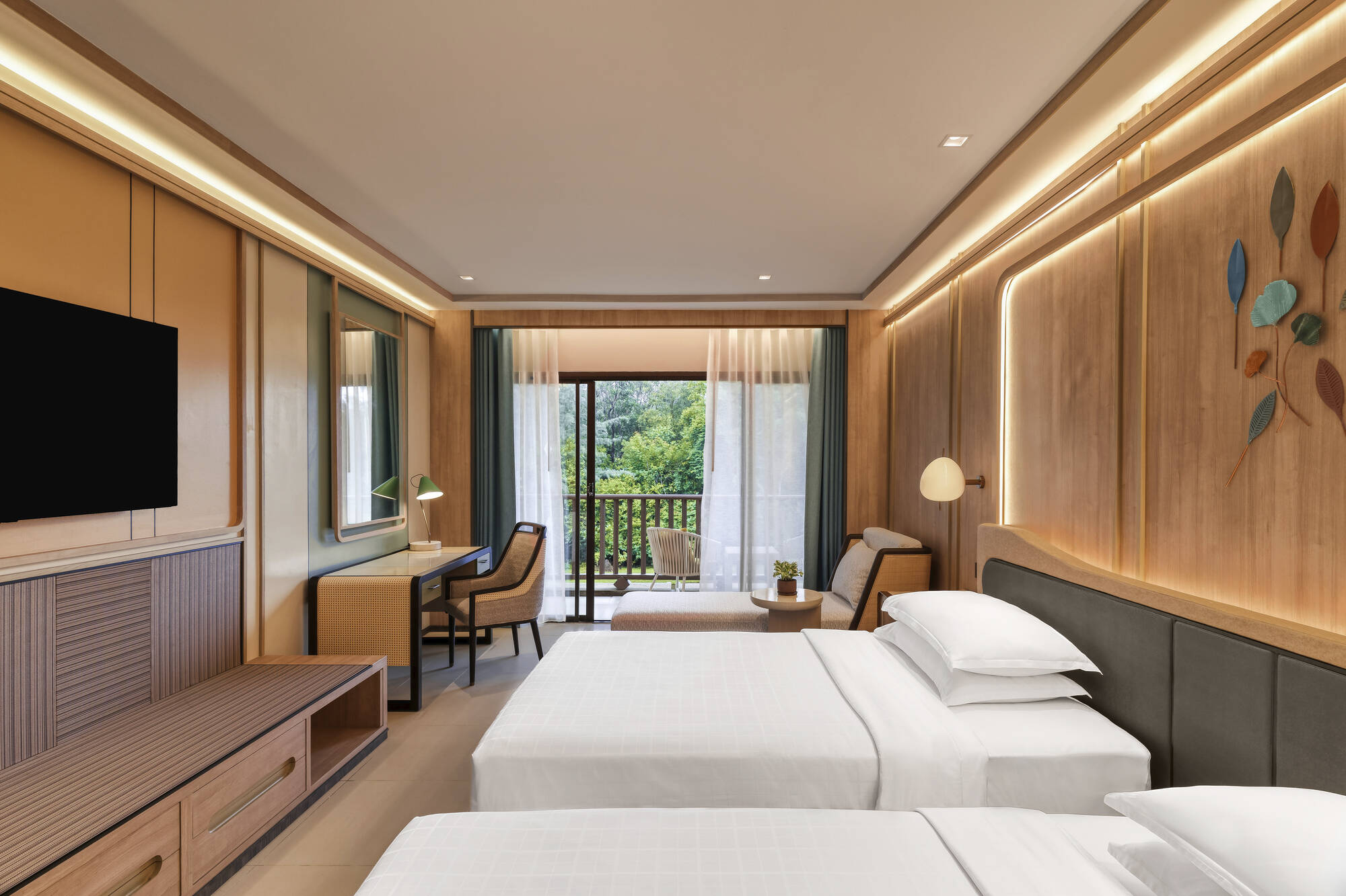 Dusit Thani Krabi Beach Resort:  Deuxe Club