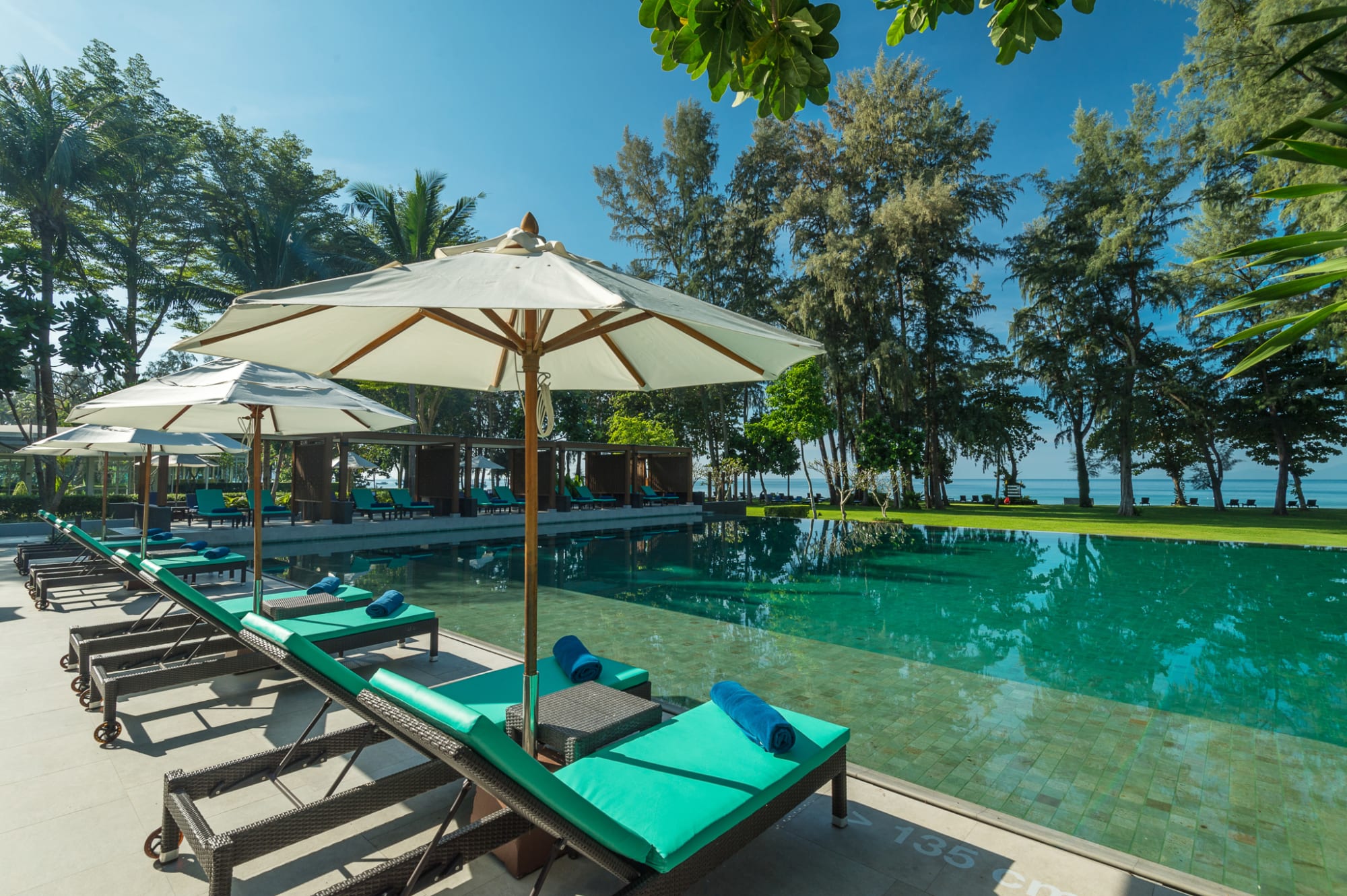Dusit Thani Krabi Beach Resort:  Breeze Pool