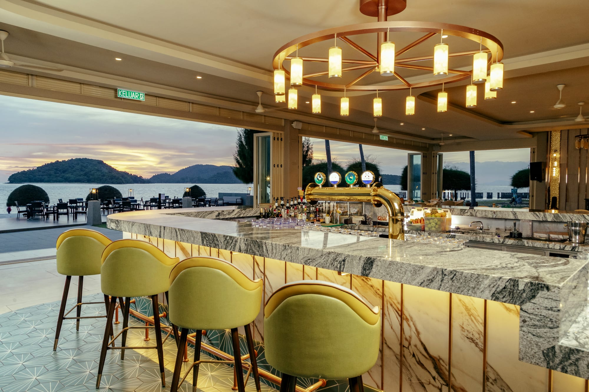 Pelangi Beach Resort & Spa Langkawi: Pelangi Grill