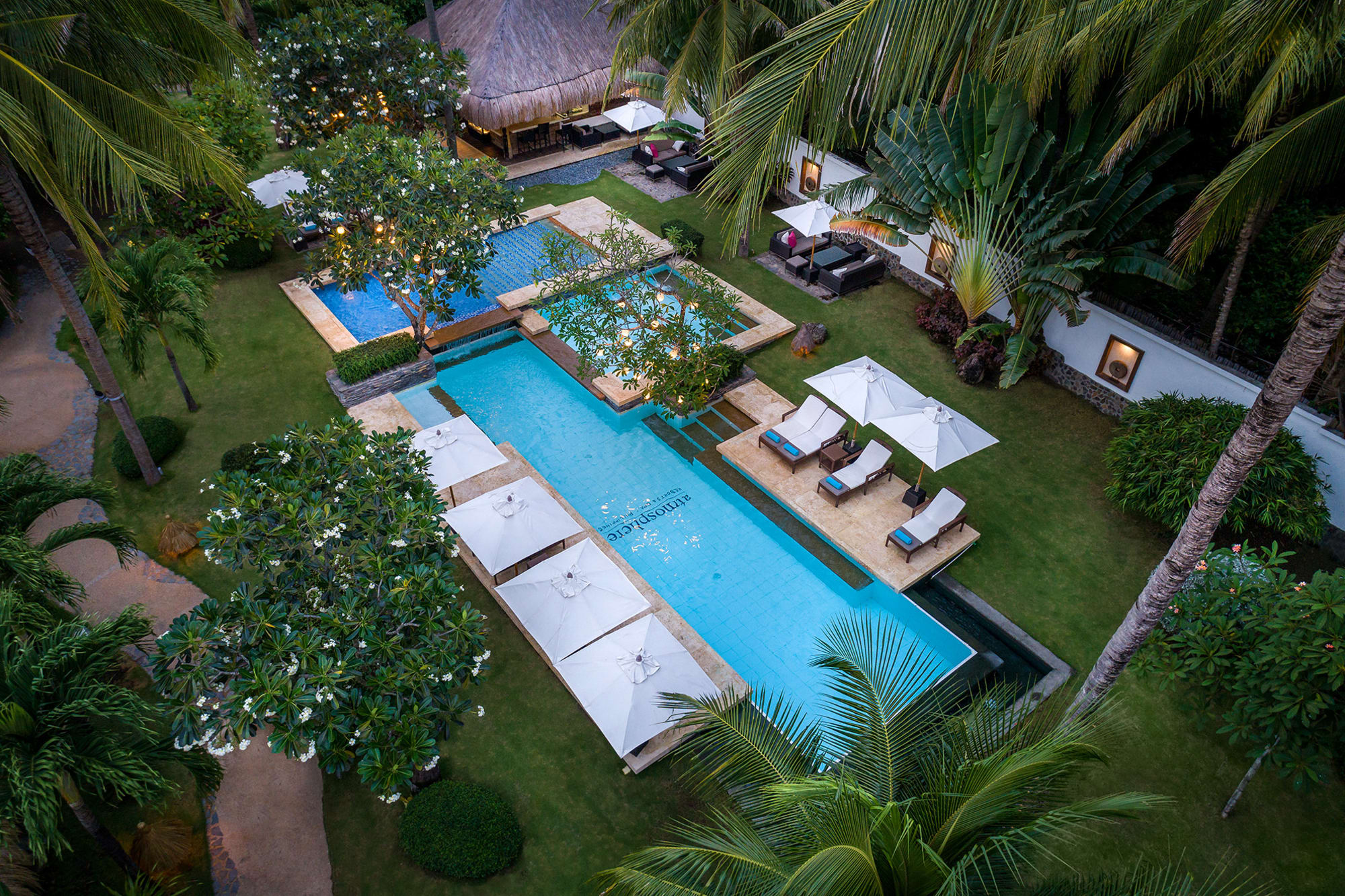 Atmosphere Resort & Spa in Negros: Pool