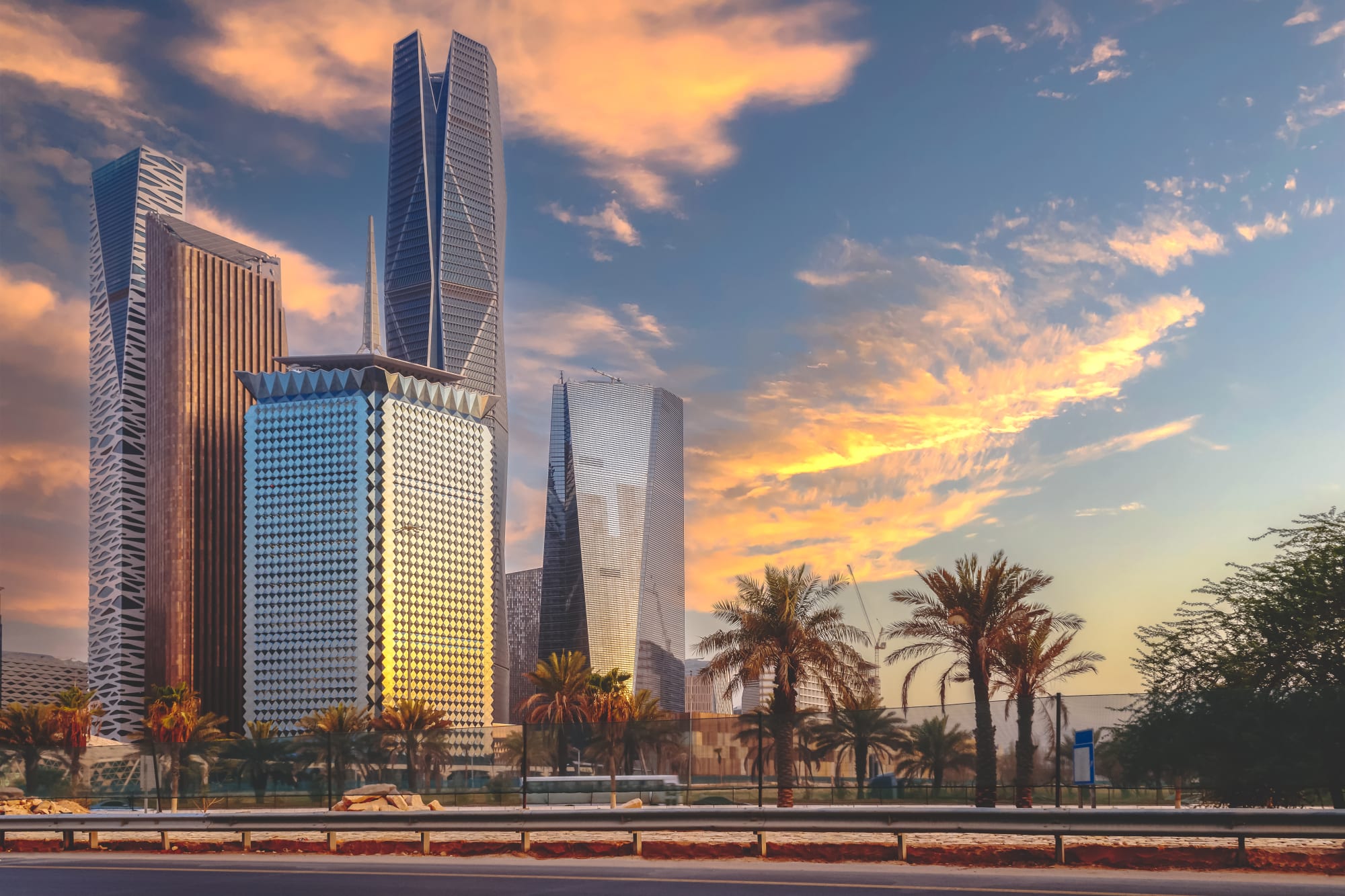 Königreich der Kontraste ab Riad: Saudi Arabien Riad financial district