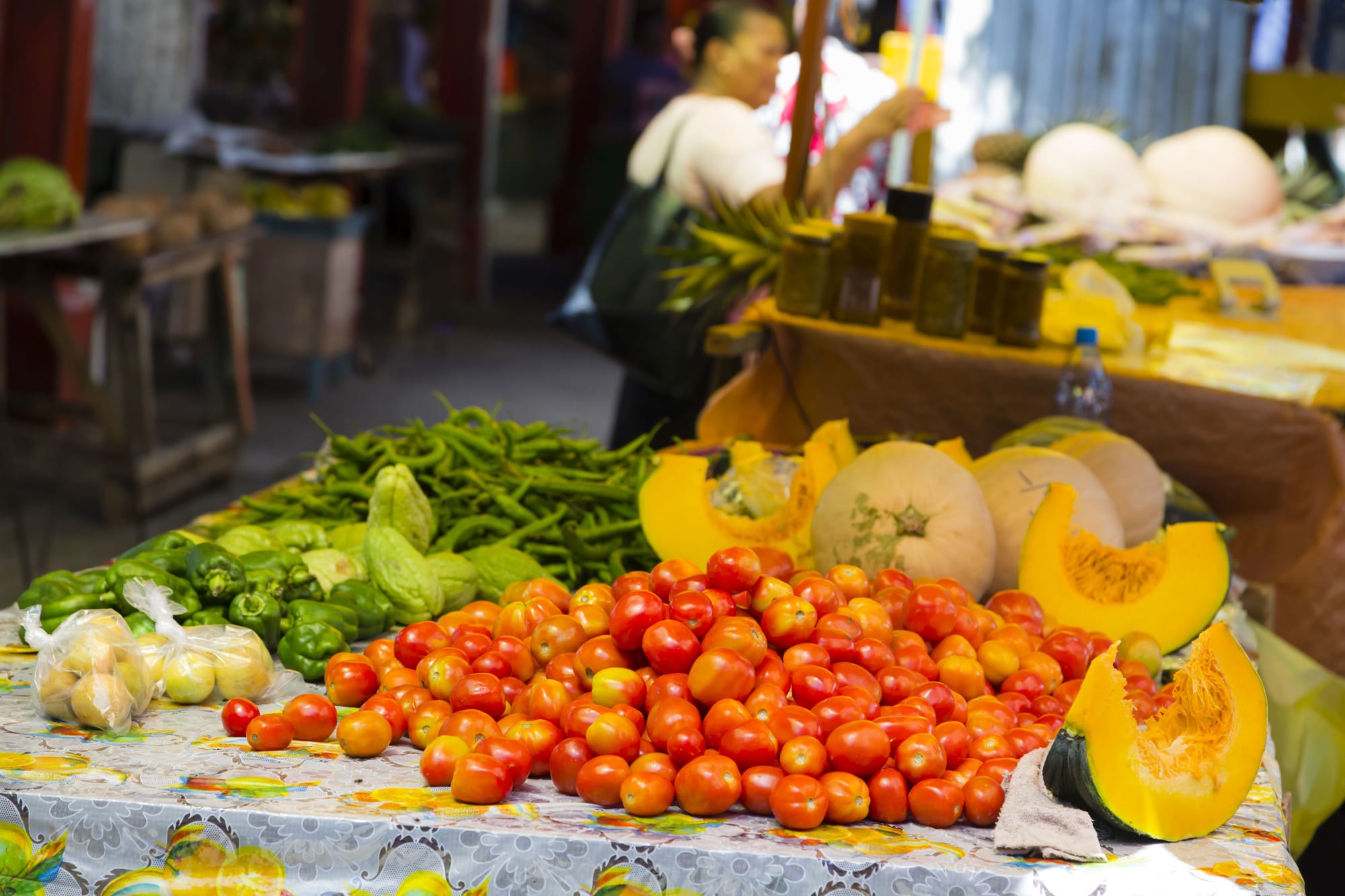 Inselhüpfen Praslin, La Digue & Mahé: Seychellen Mahe Victoria Markt