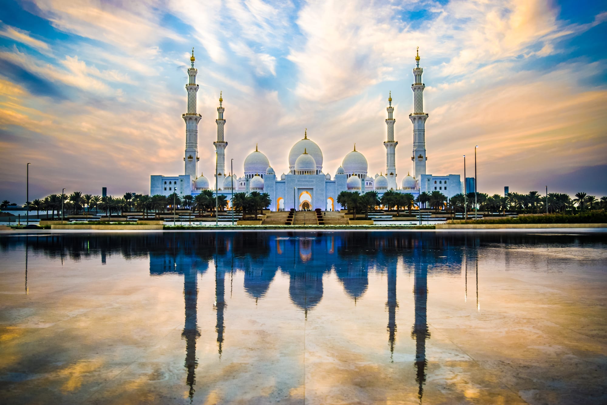 7 Emirate in 7 Tagen ab Abu Dhabi: VAE Abu Dhabi Sheikh Zayed Moschee