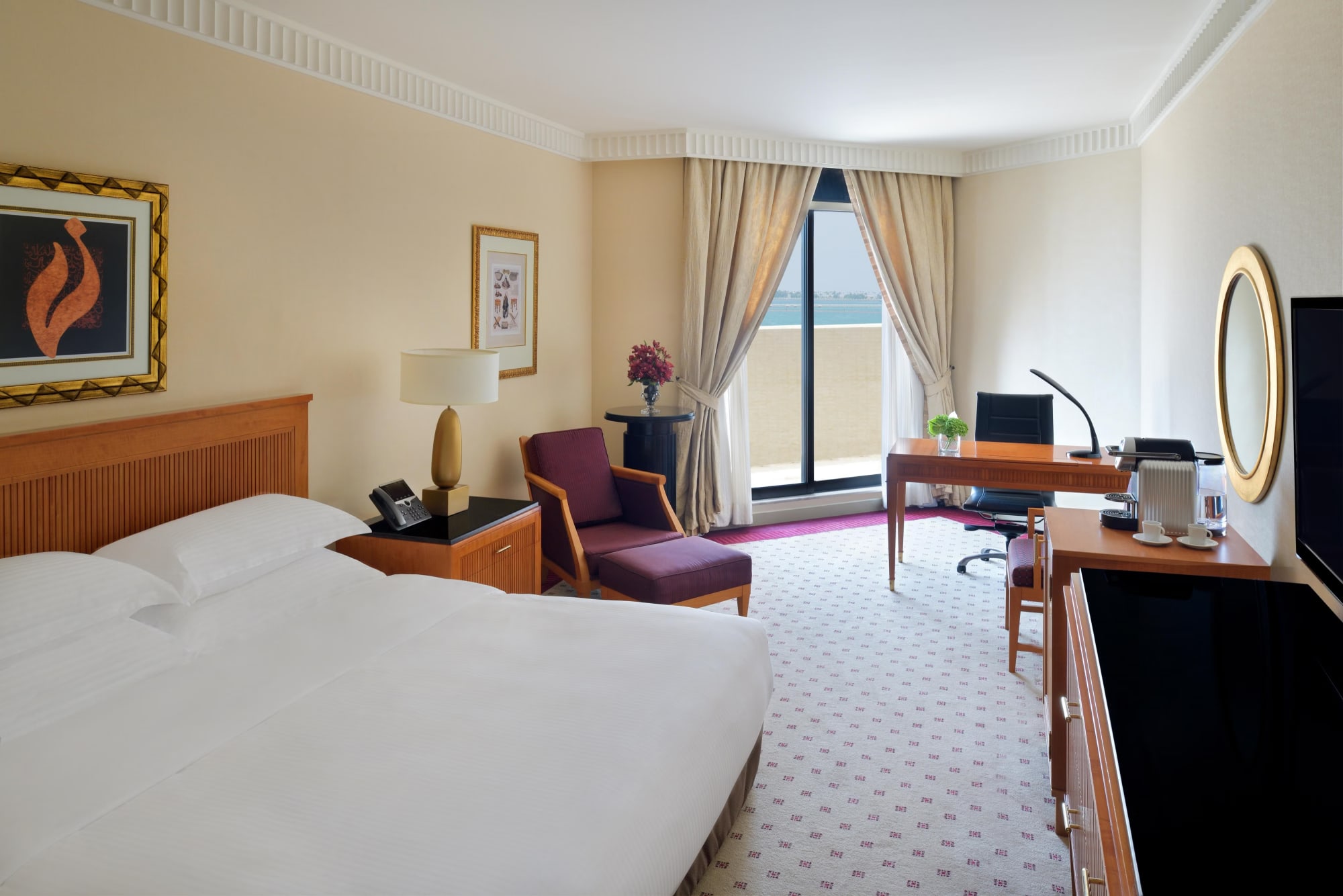 InterContinental Jeddah by IHG:  Classic Zimmer