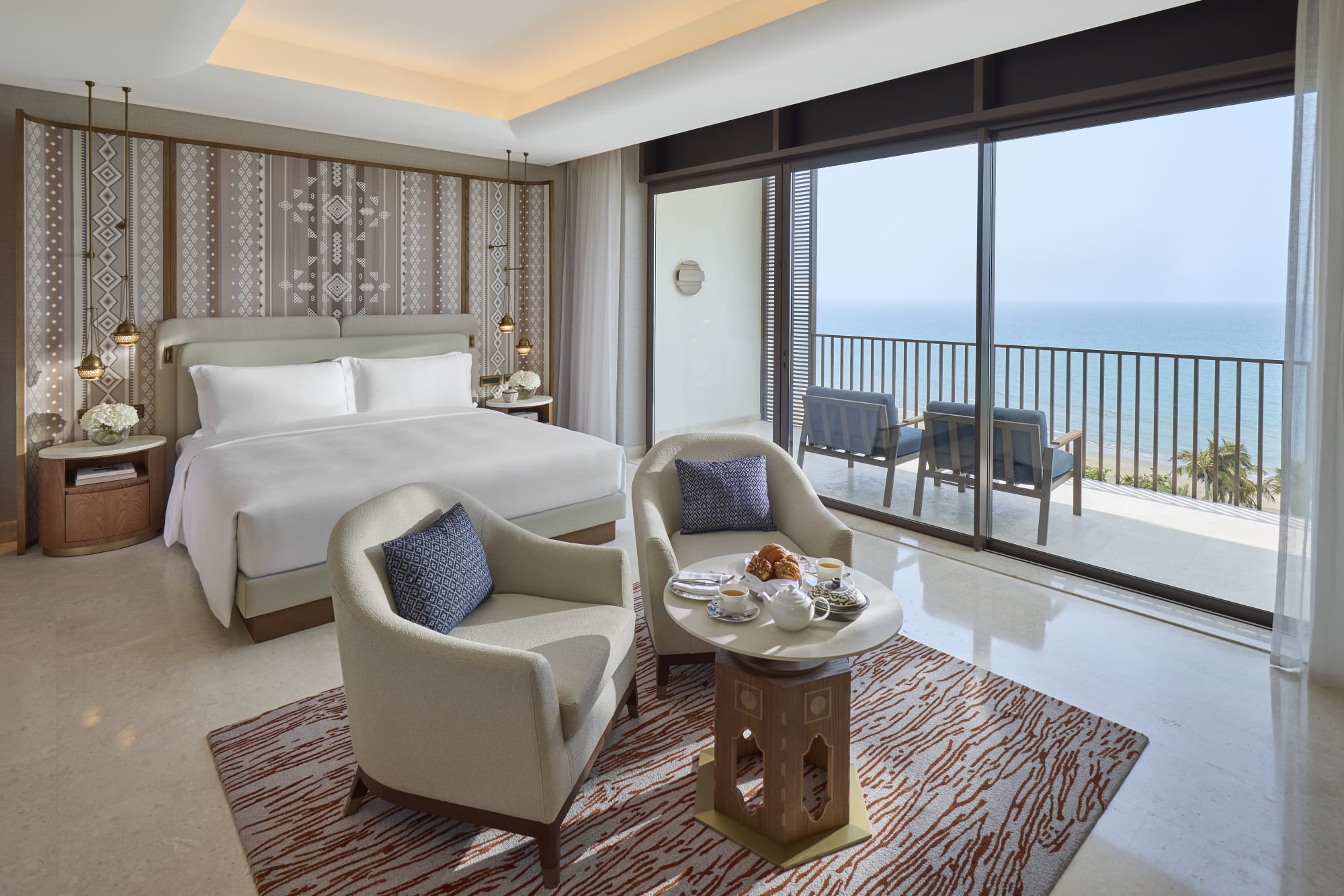 Mandarin Oriental Muscat:  Qurum Signature Suite