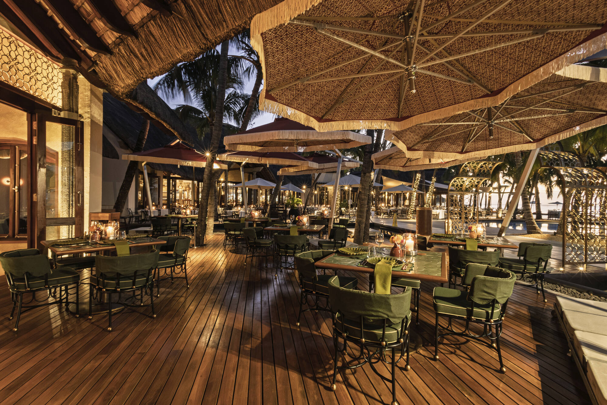 Dinarobin Beachcomber Golf Resort & Spa in Süd | Südwesten: Dinarobin Beachcomber Golf Resort & Spa Rangoli Restaurant