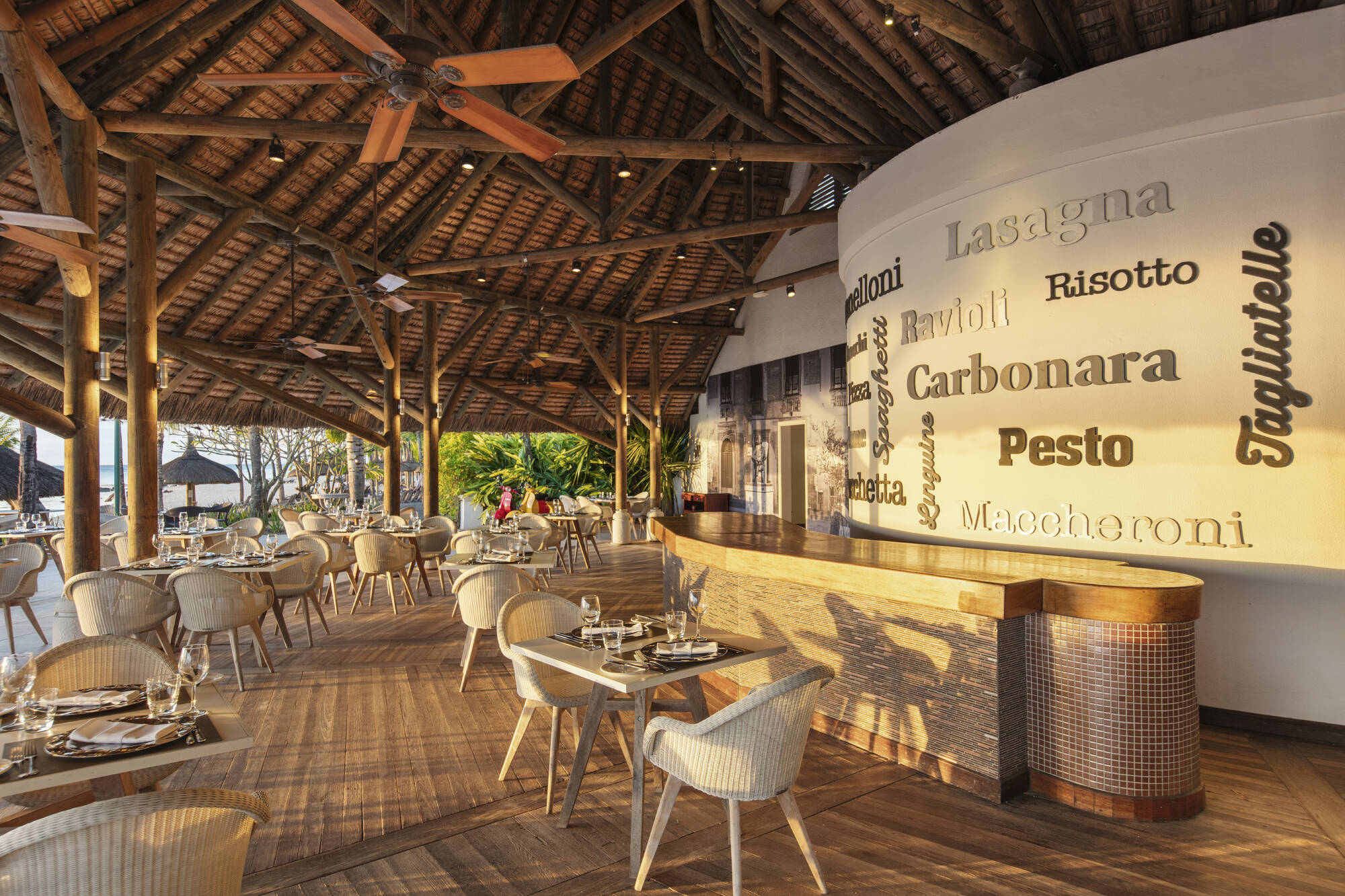 Victoria Beachcomber Resort & Spa in Nord | Nordwesten:  Victoria Beachcomber Resort & Spa