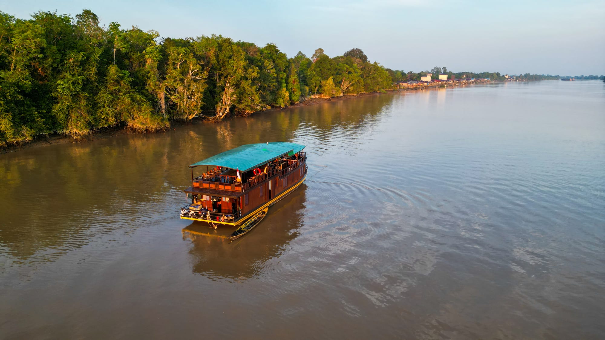 Palangkaraya Flussfahrt: Indonesien Kalimantan Palangkaraya Flussfahrt