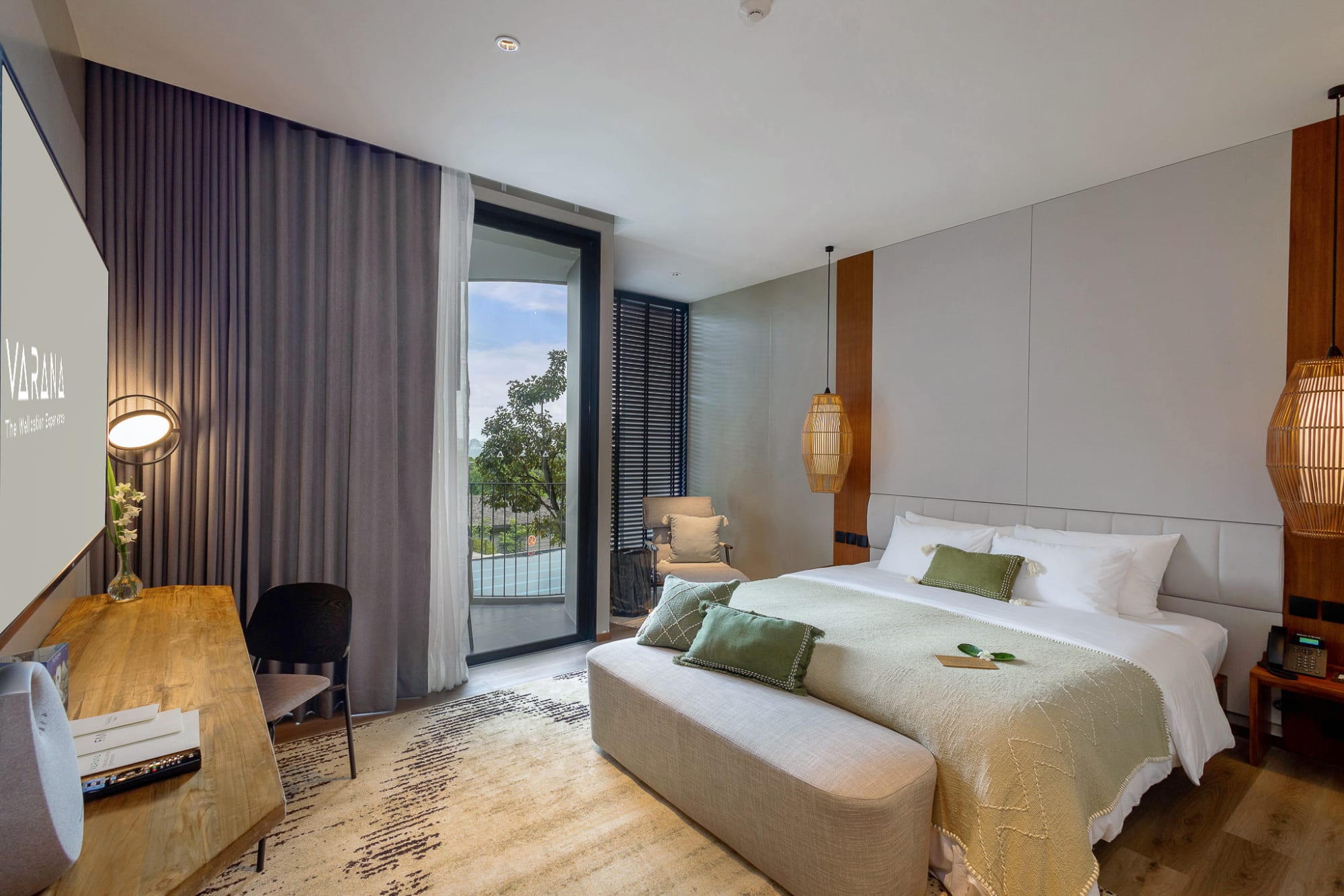 Varana Hotel in Krabi:  Luxe Poolblick Zimmer