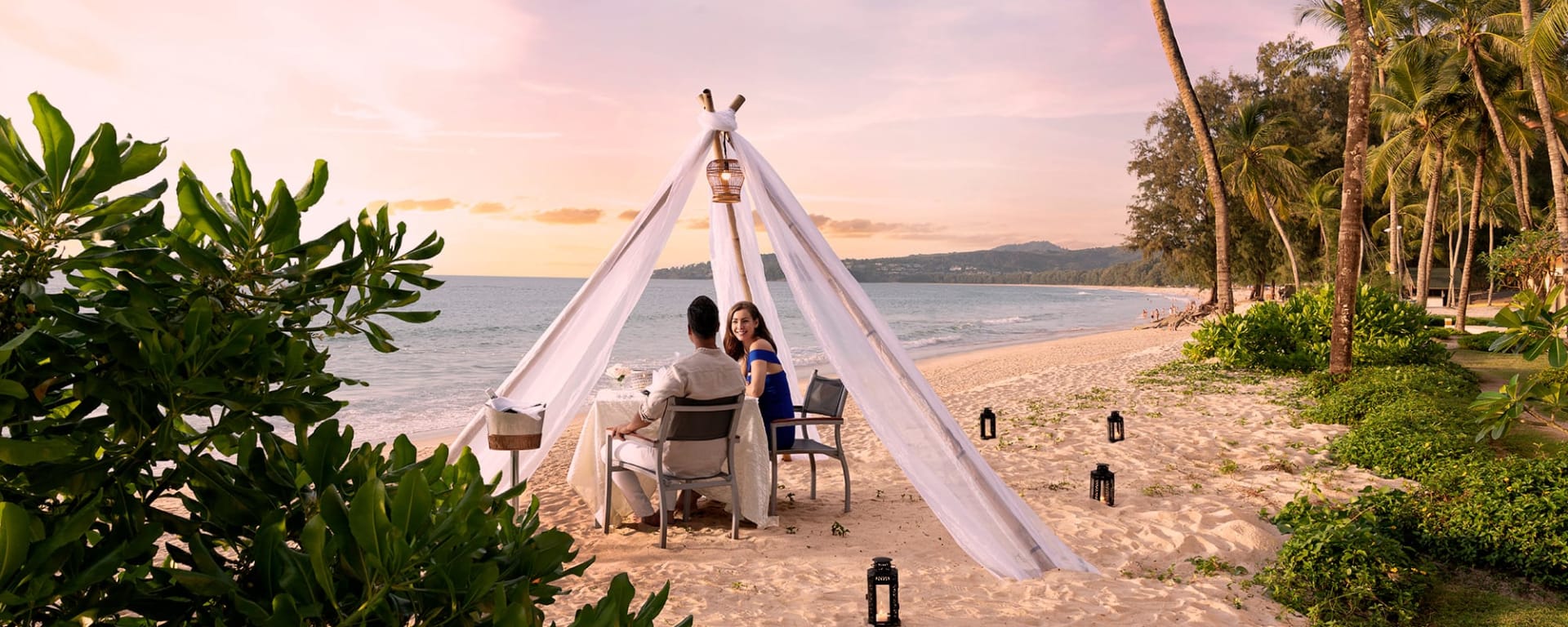 SAii Laguna Phuket: Thailand SAii Laguna Phuket Dinner am Strand