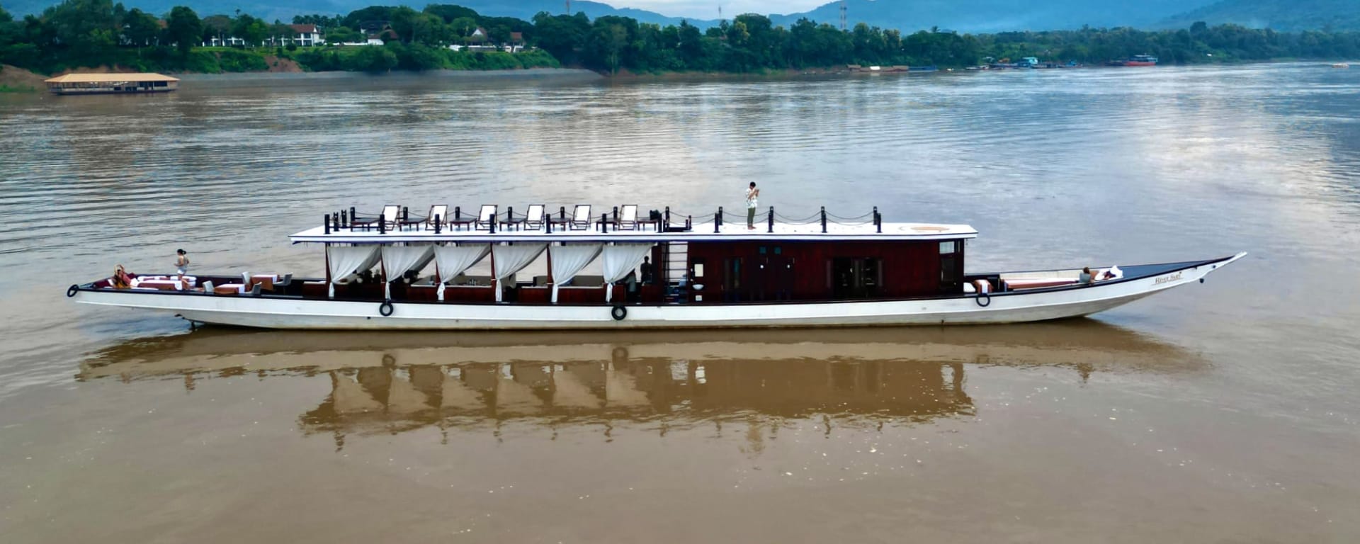 Dinner Cruise Luang Prabang, EN, Abends, Gruppe: Laos Dinner Cruise Luang Prabang