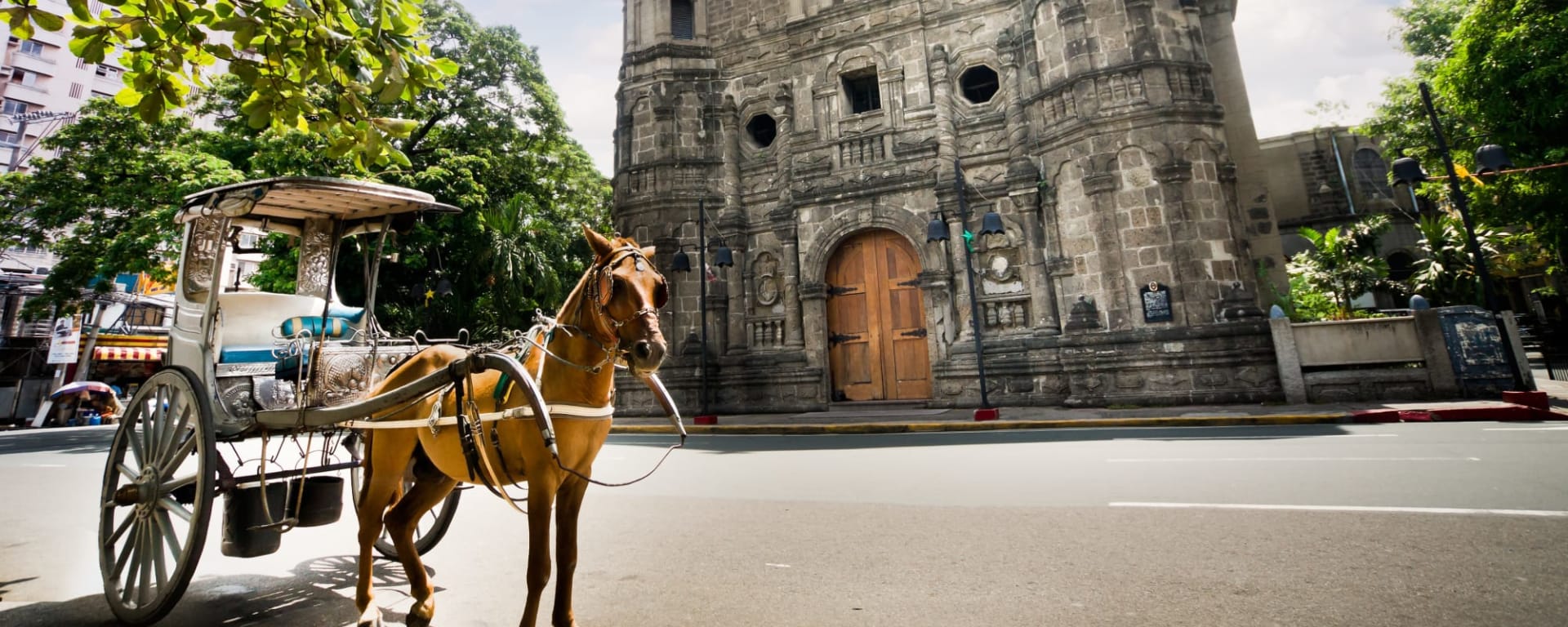 Stadtrundfahrt Manila, EN, Halbtägig: Philippinen Manila Malate Church
