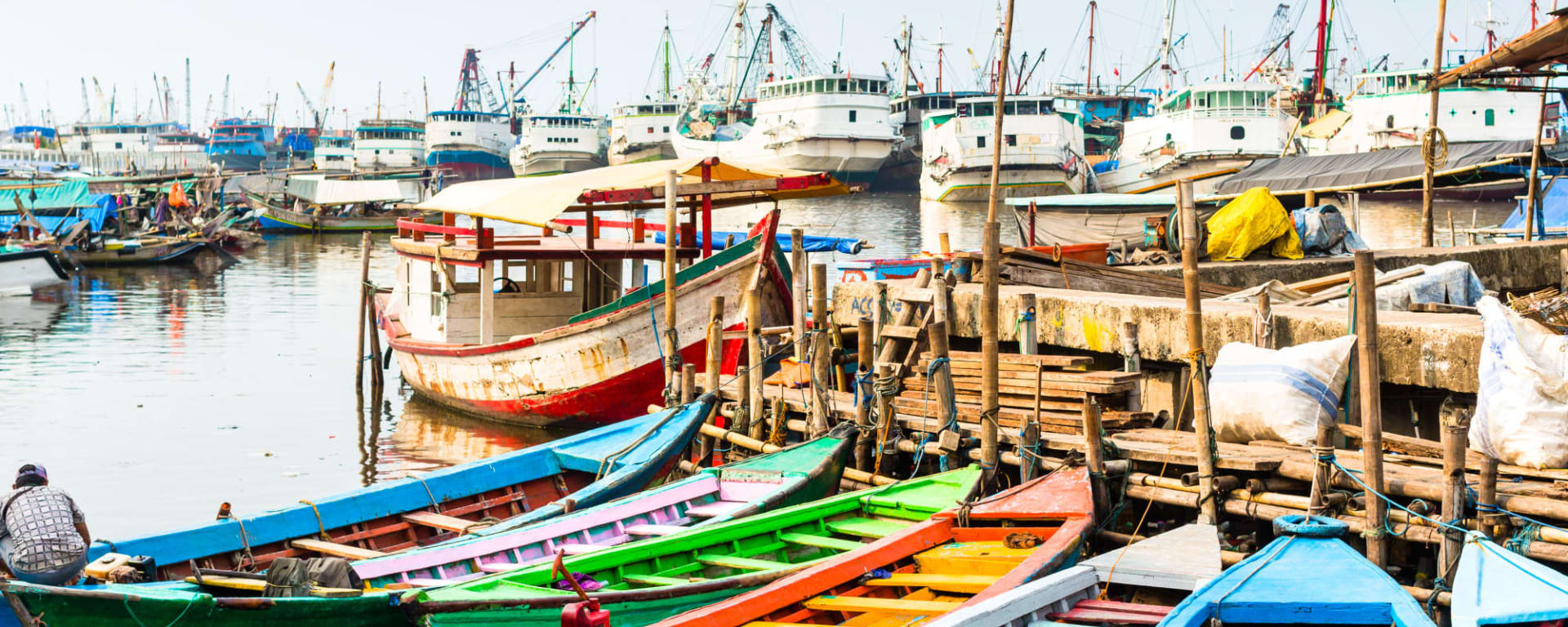 Jakartas Nationalmuseum, DE, Halbtägig: Indonesien Java Jakarta Hafen