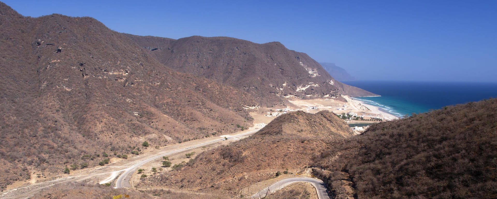 Jebel Qamer Safari in Salalah: Oman Rakhyut